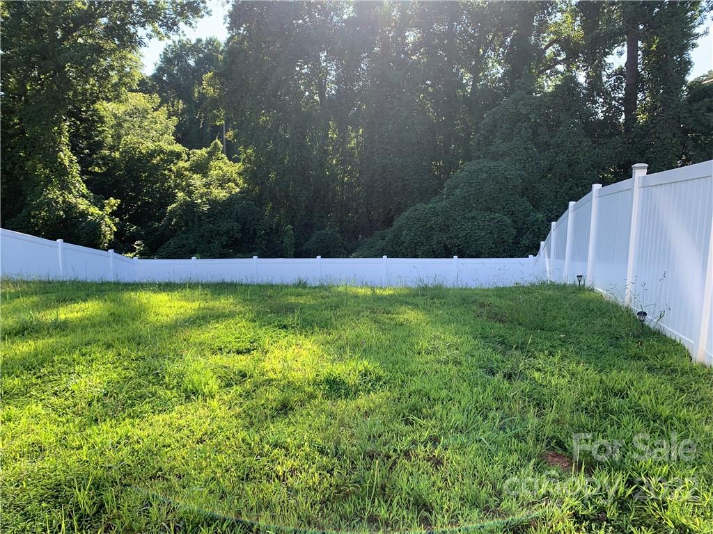 973 Joselynn Drive