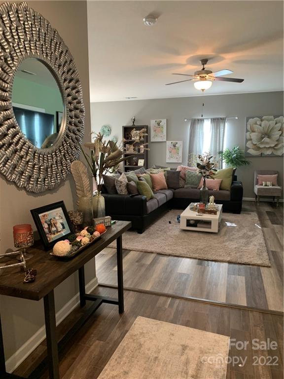 973 Joselynn Drive