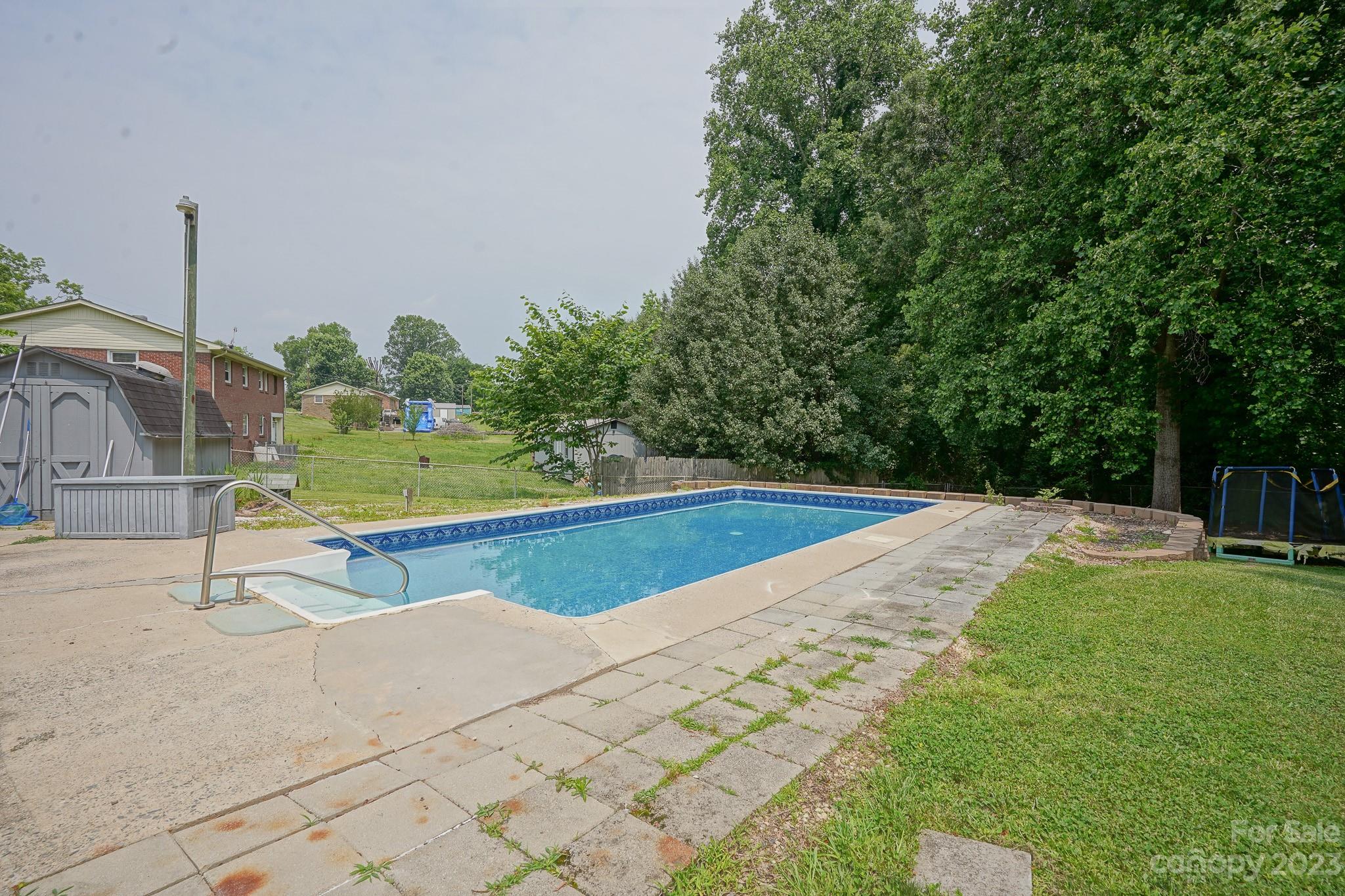 111 Helen Avenue