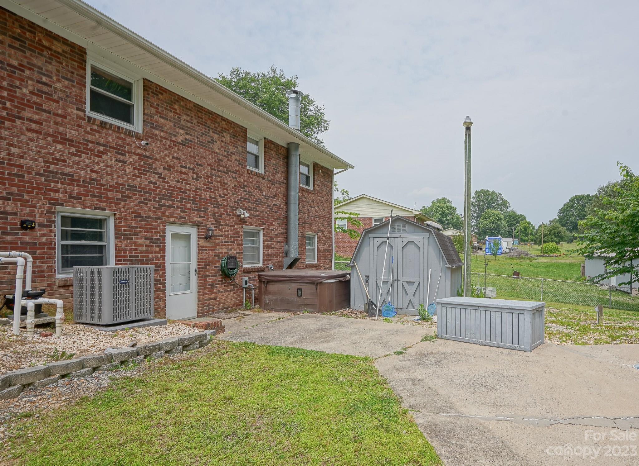 111 Helen Avenue