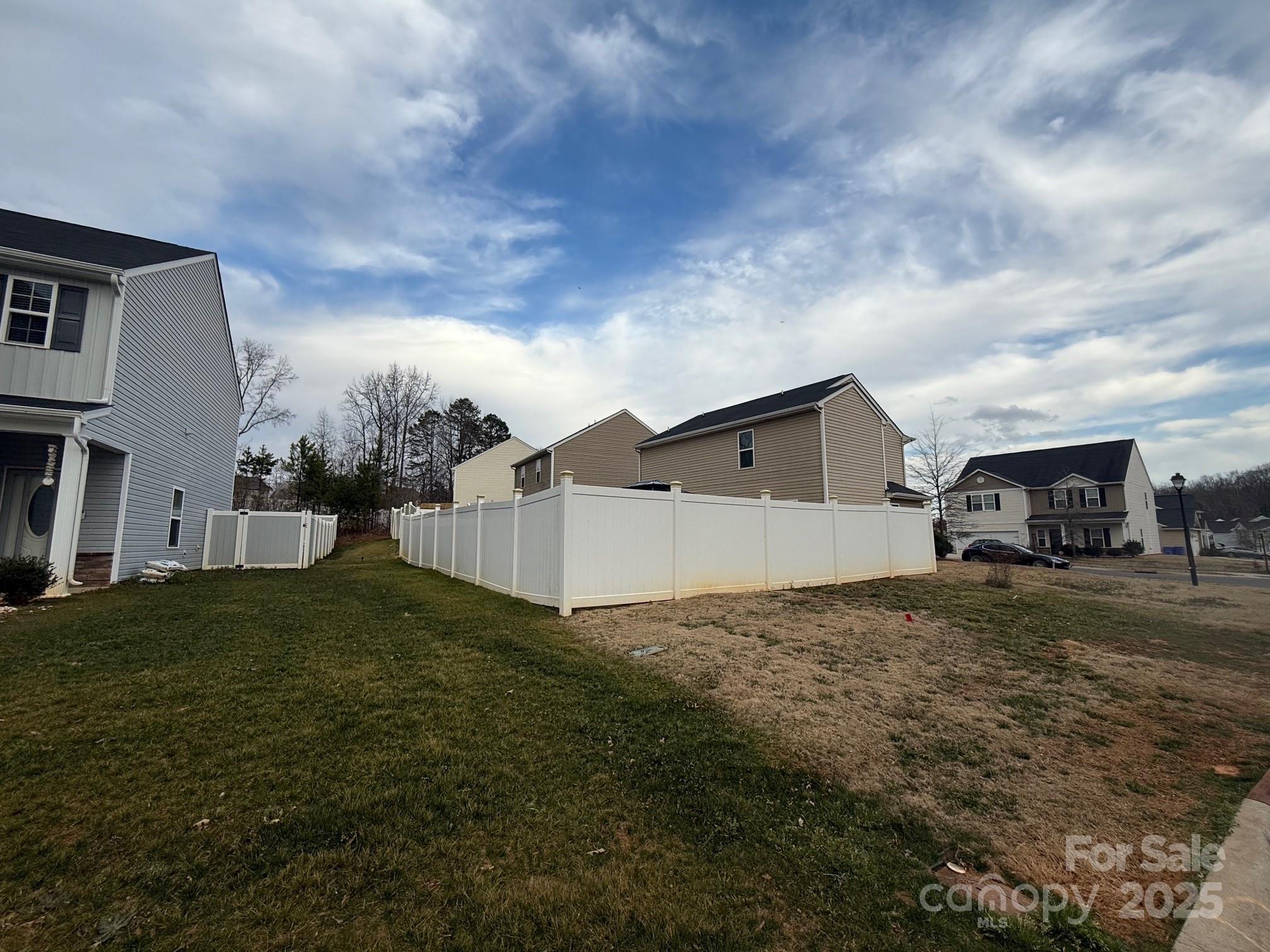 1301 Waylon Avenue