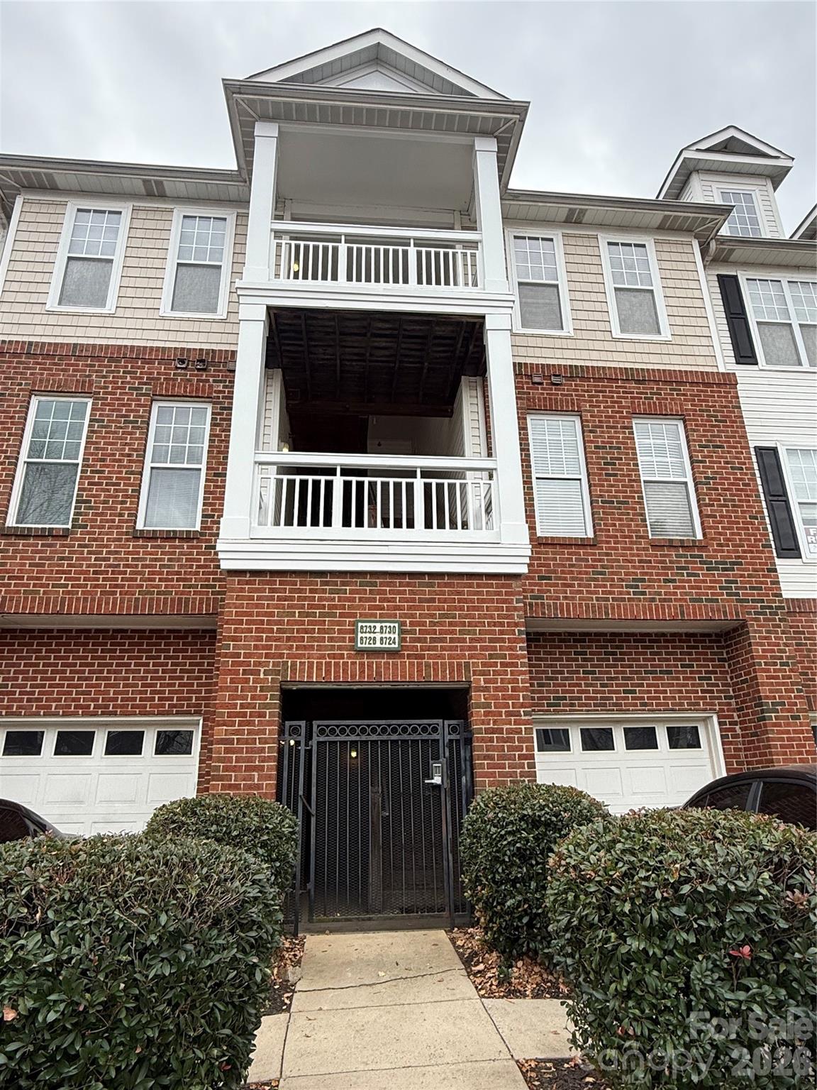 6730 Mallard Park Drive