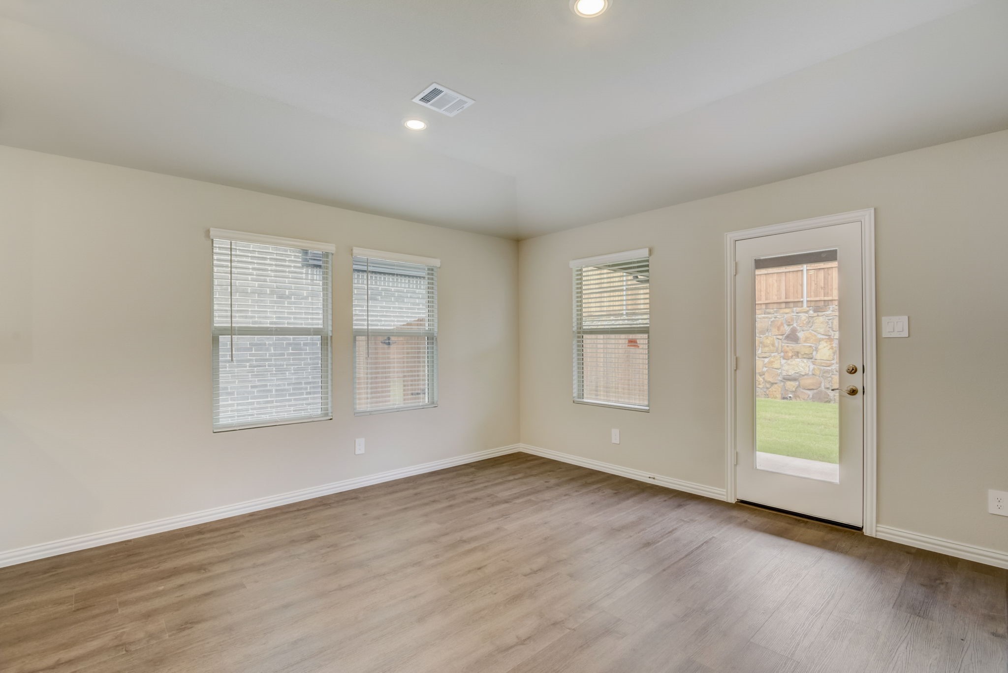 2130 Palomino Lane