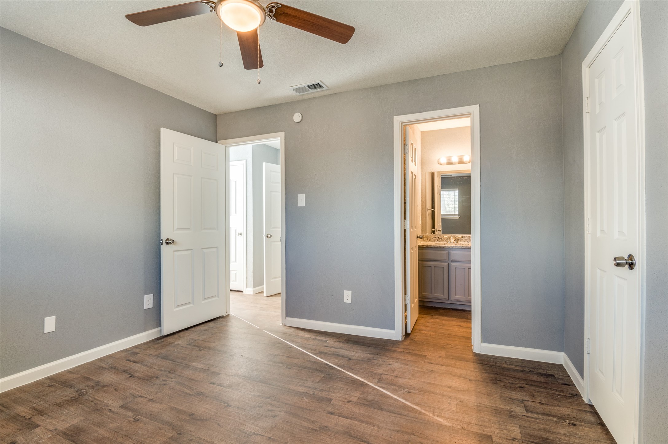 1728 Dynasty Drive
