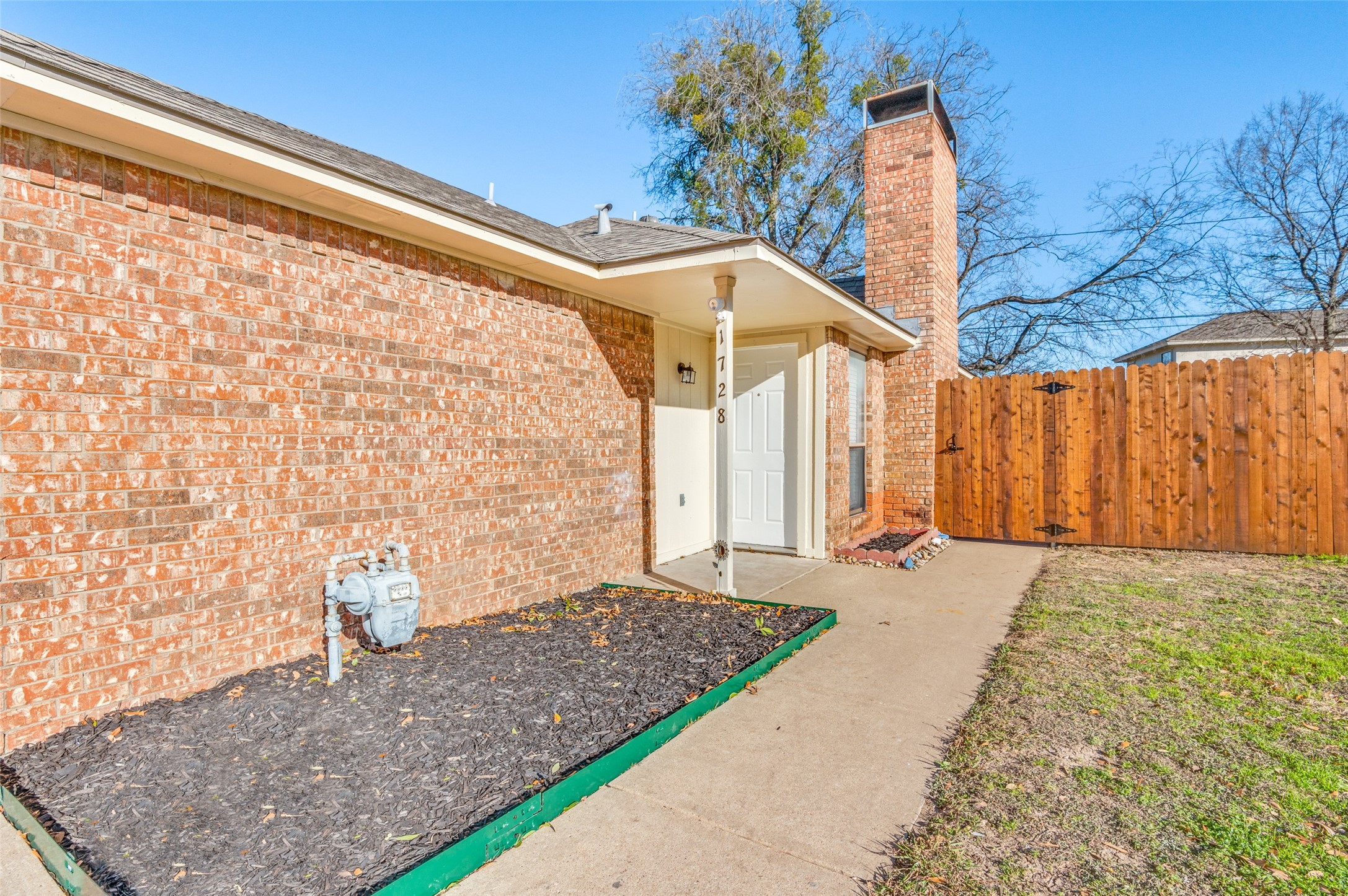 1728 Dynasty Drive