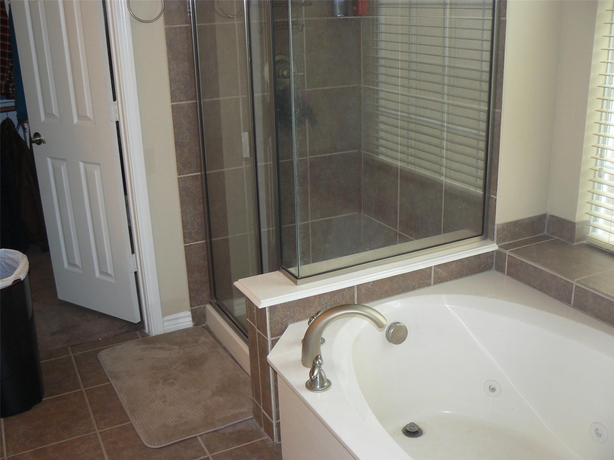 2003 Gardenridge Drive