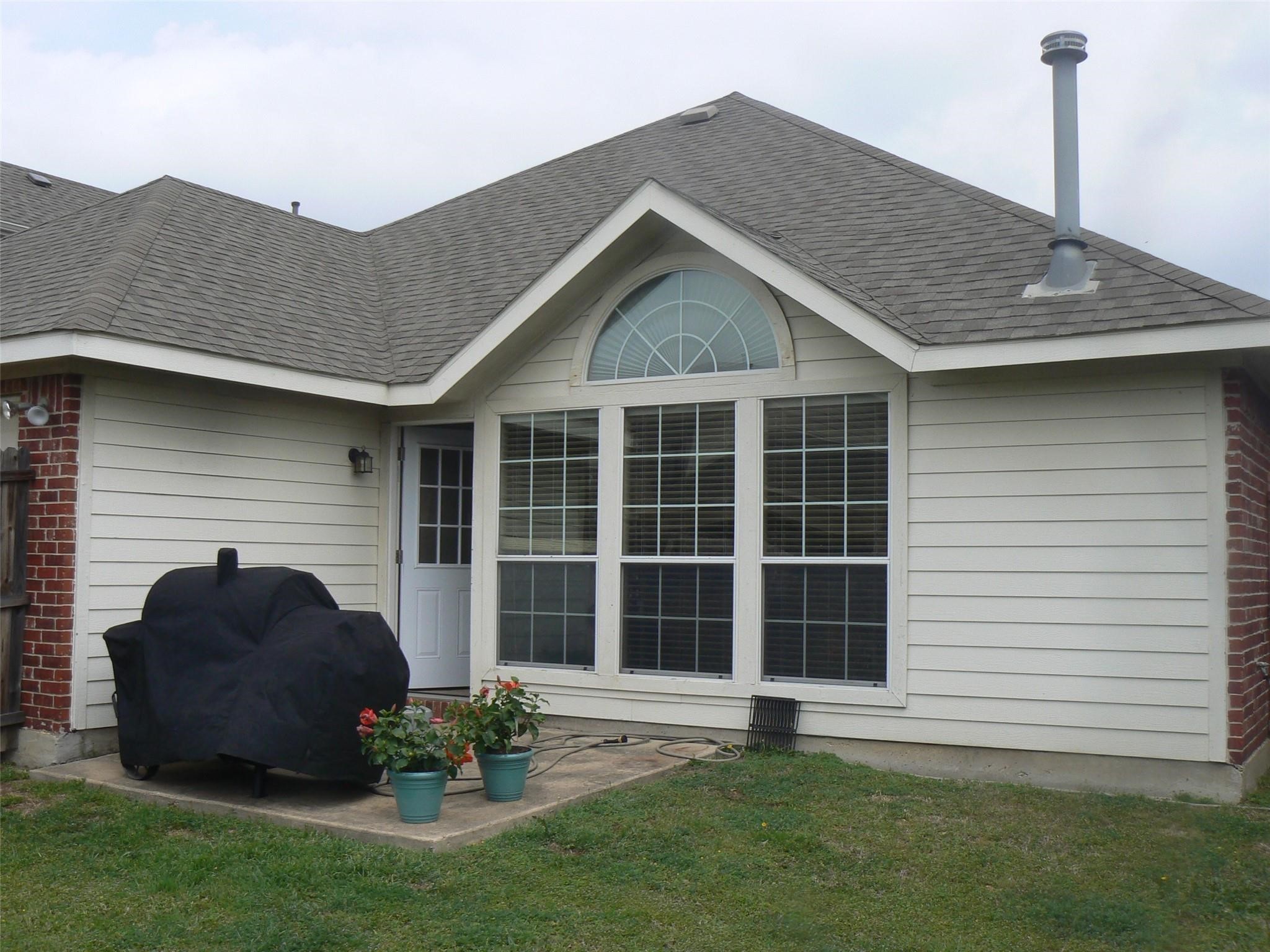 2003 Gardenridge Drive