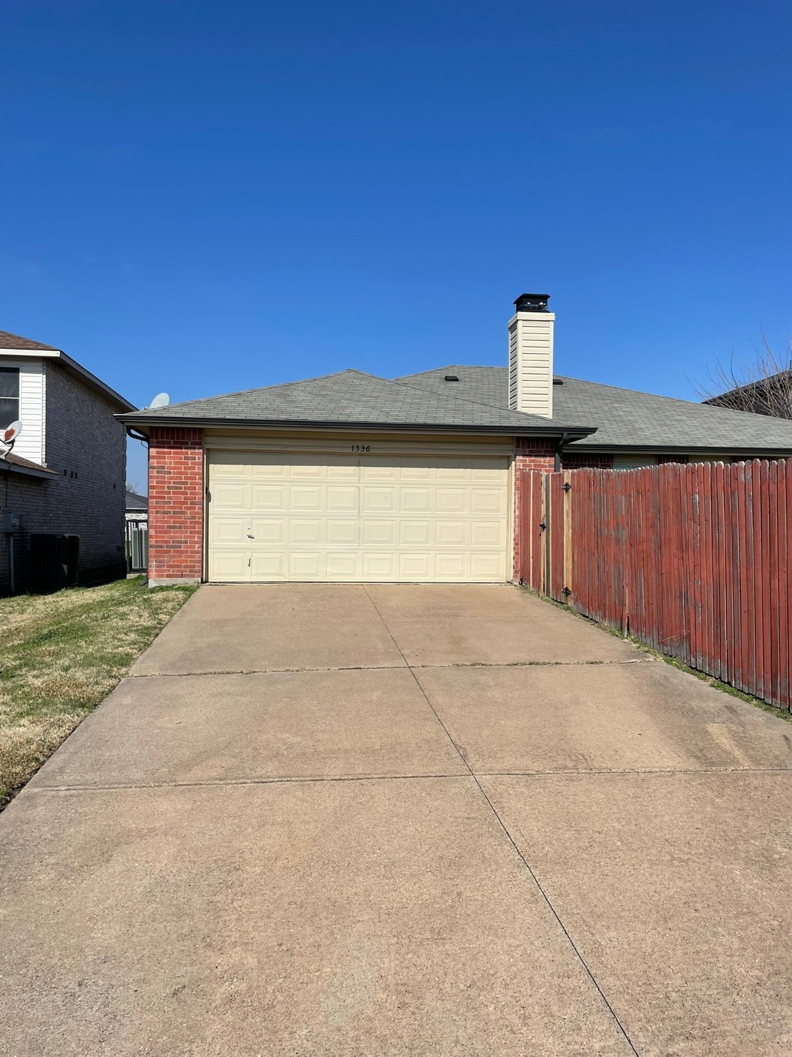 1336 Bumble Bee Drive