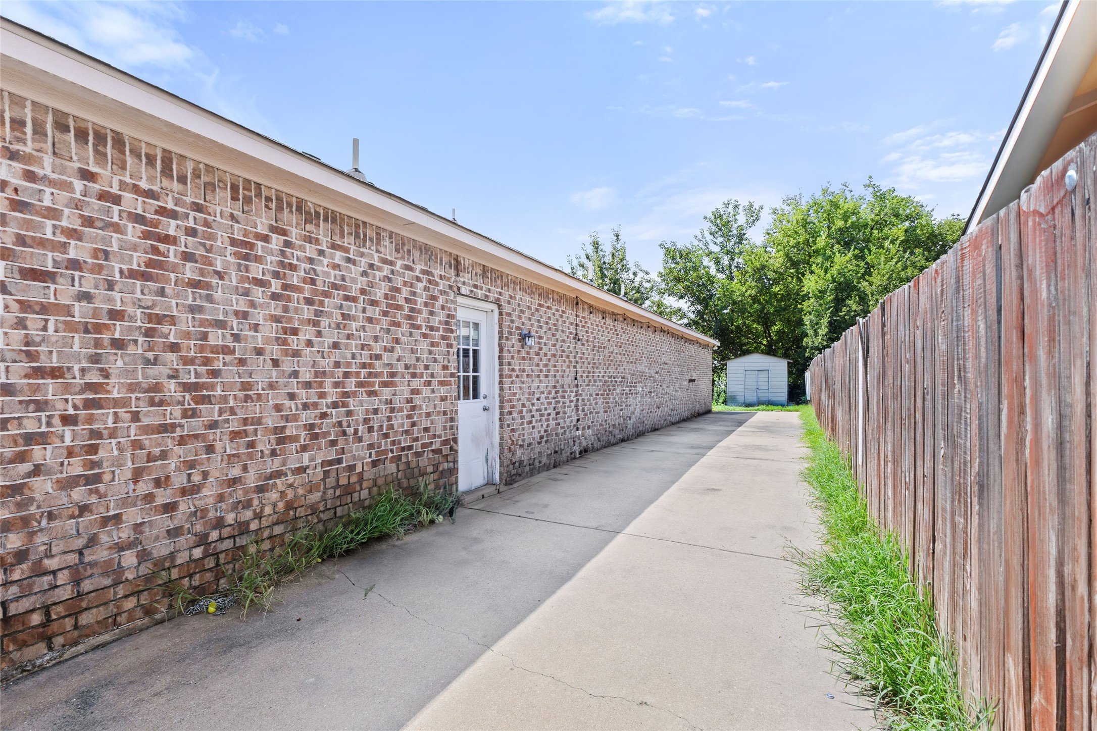 4416 Barstow Boulevard
