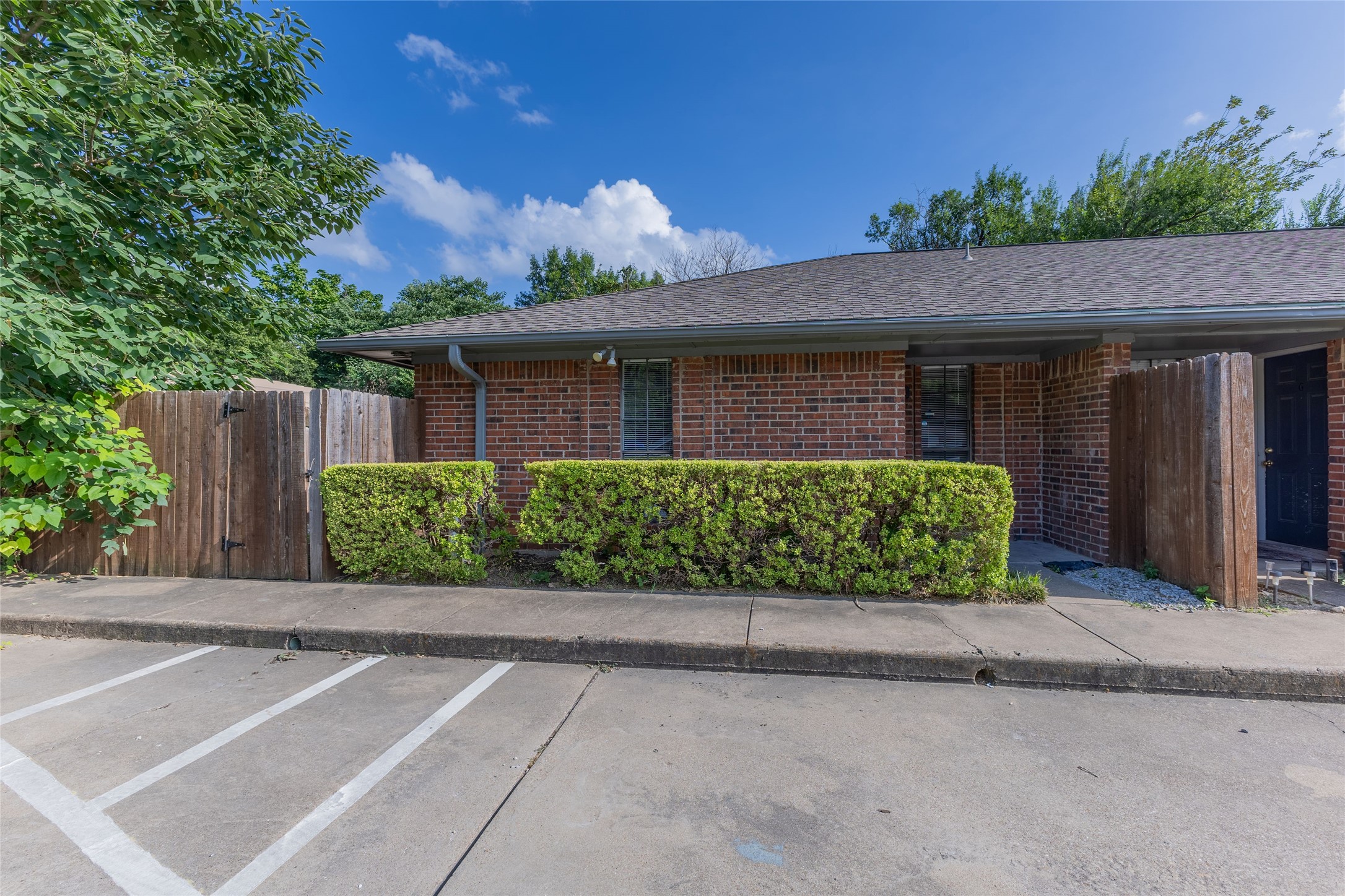 312 Hickerson Street 8