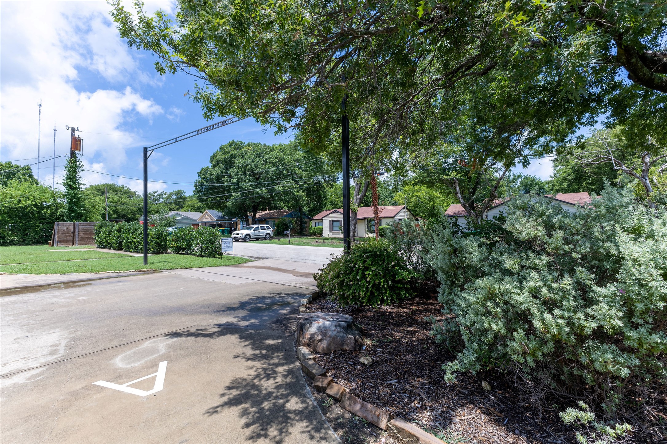 312 Hickerson Street 8
