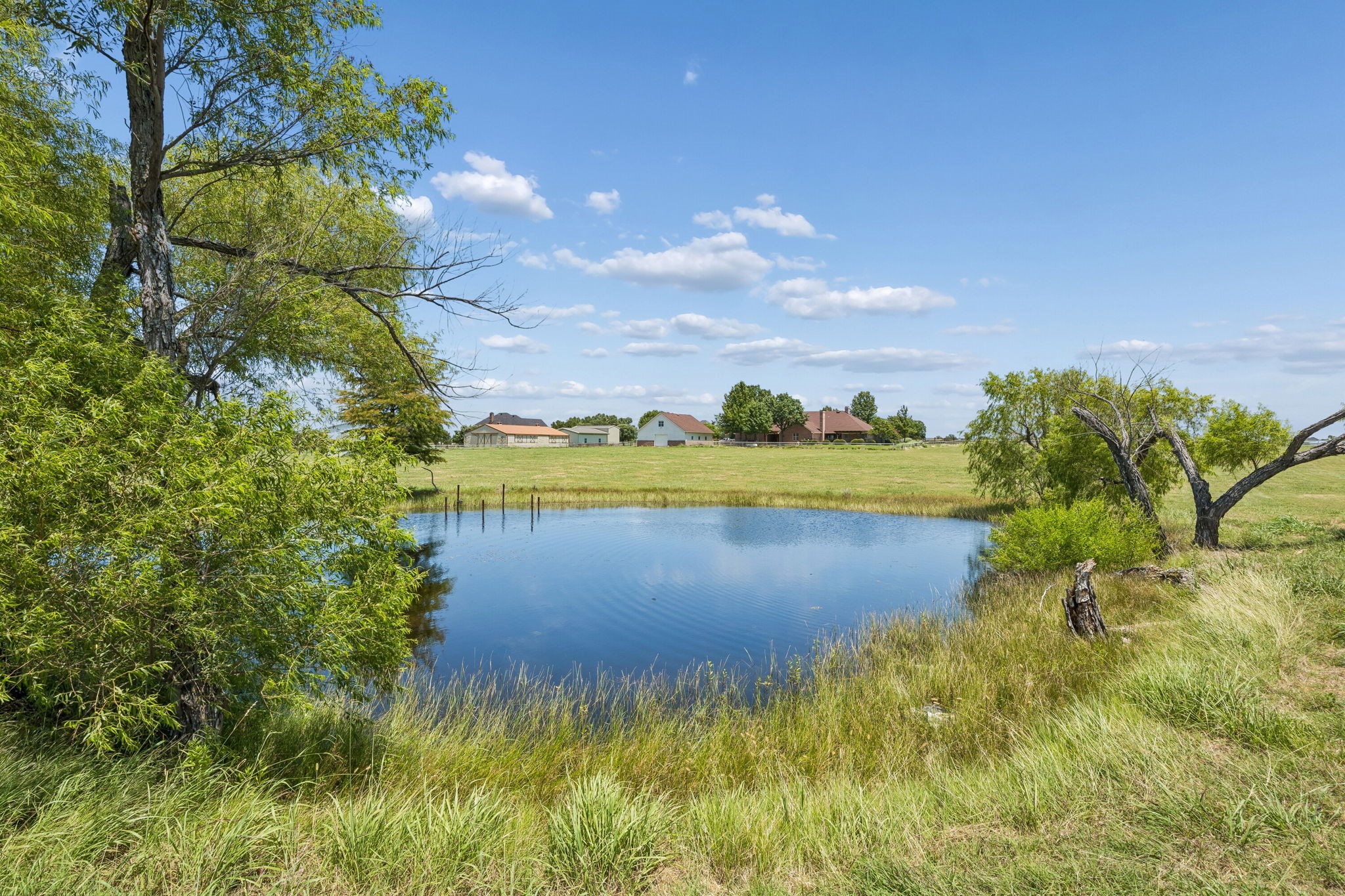 2176 English Road