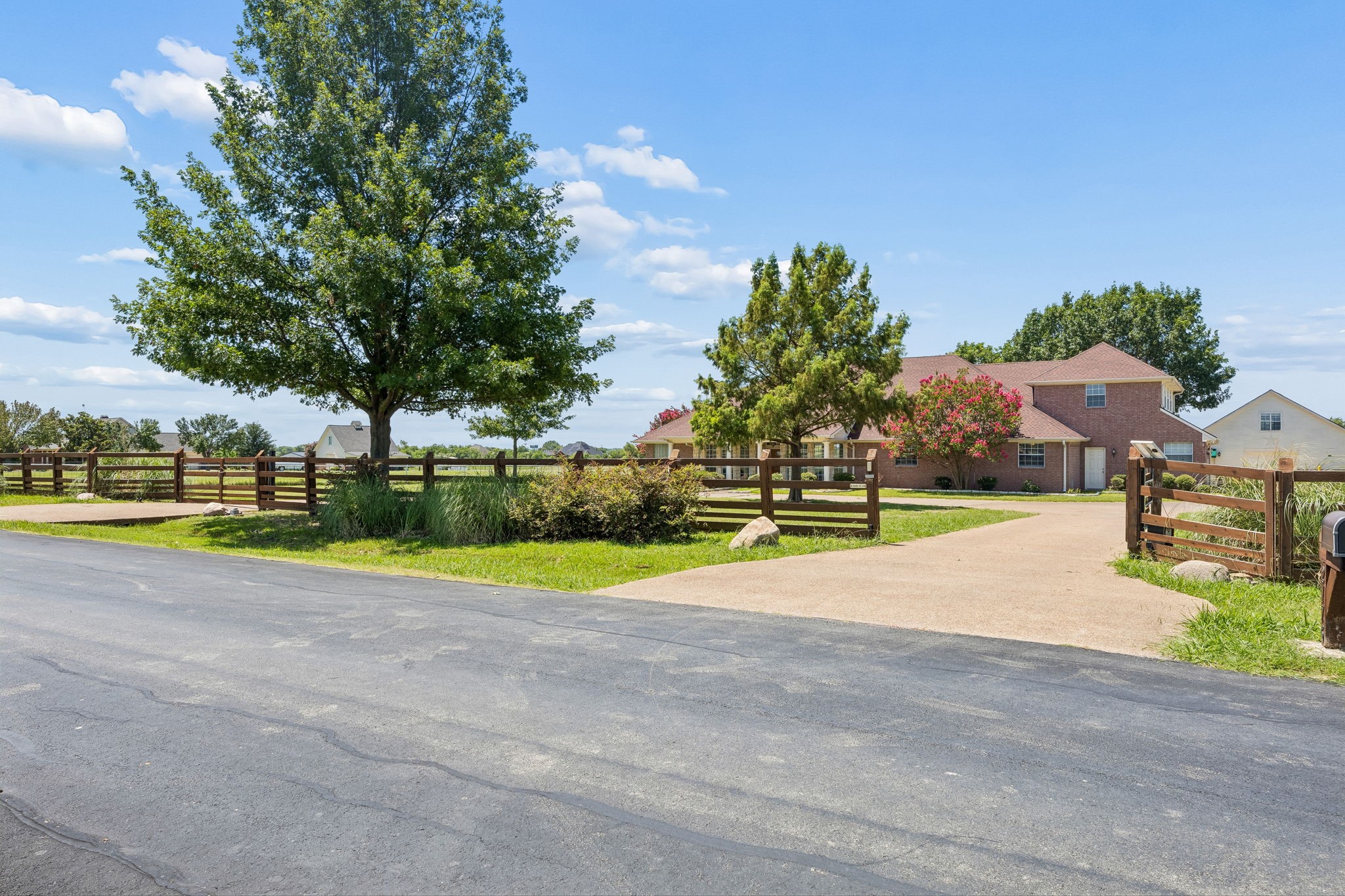 2176 English Road