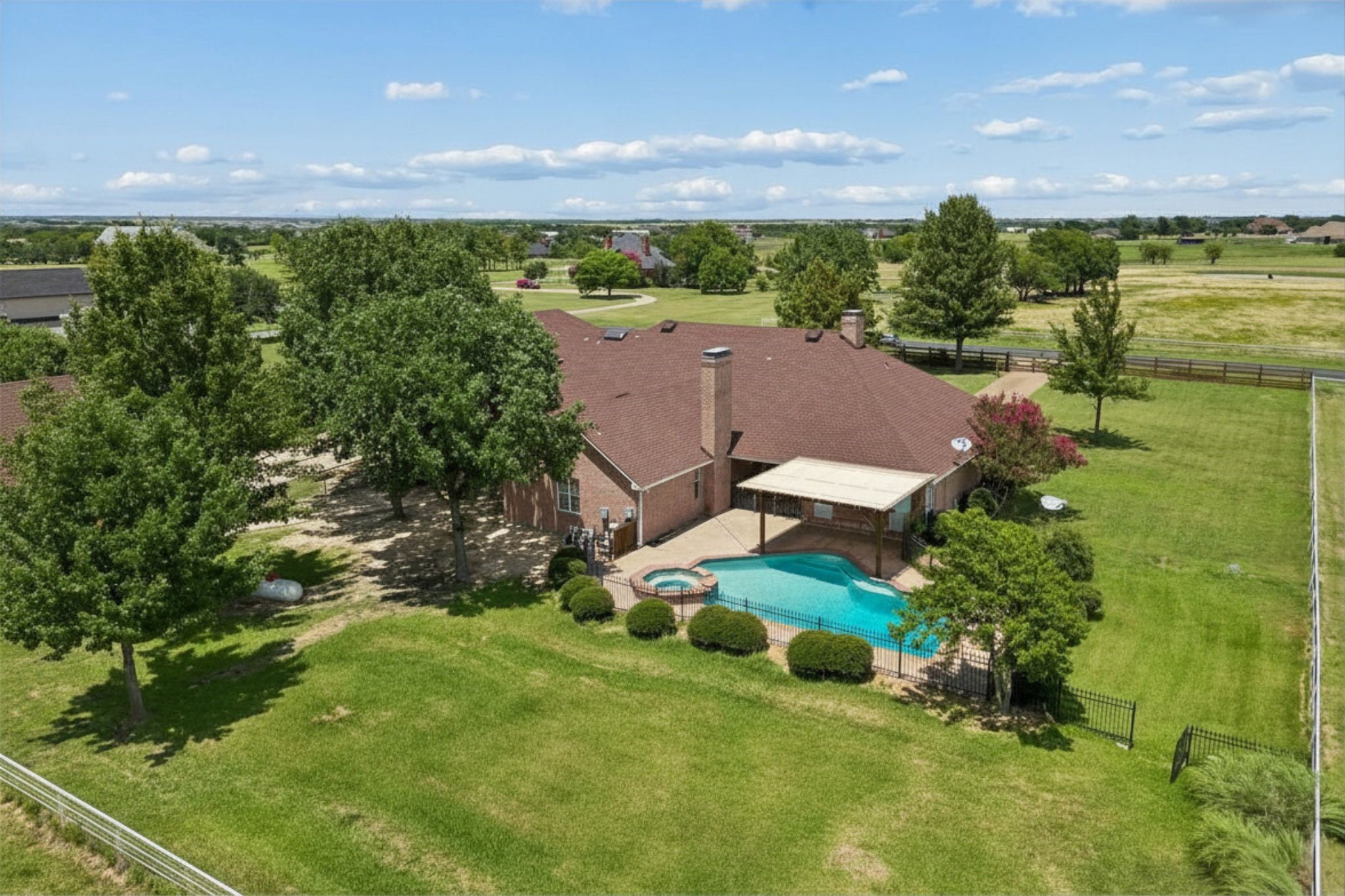 2176 English Road
