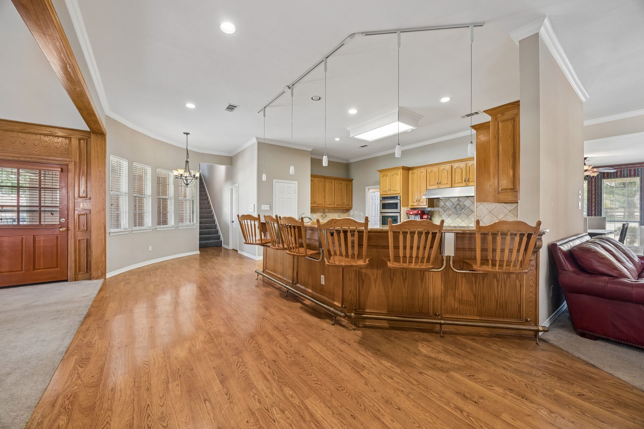 2176 English Road