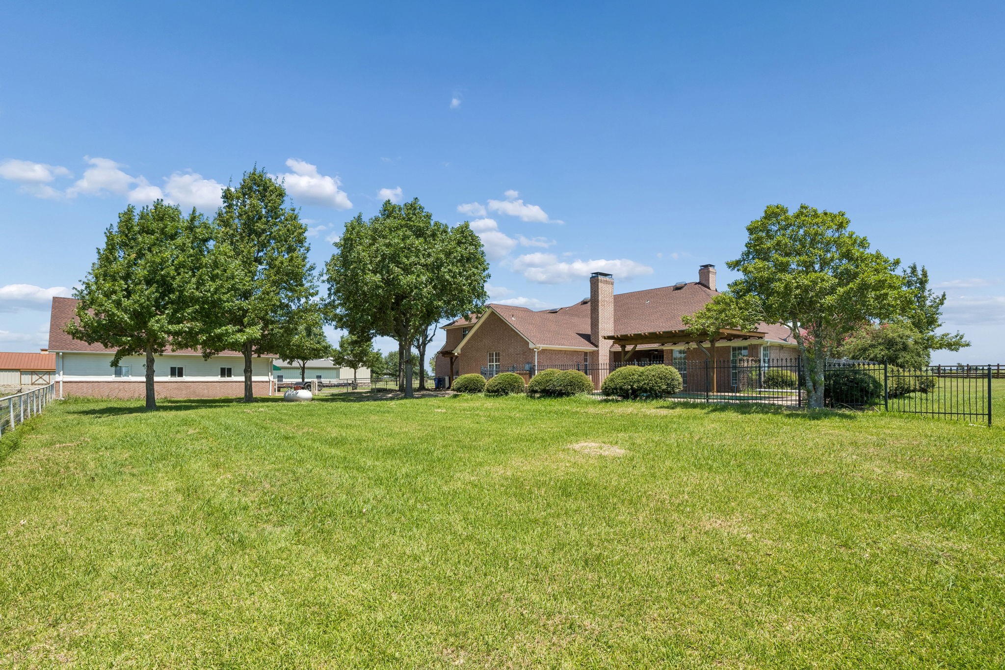 2176 English Road