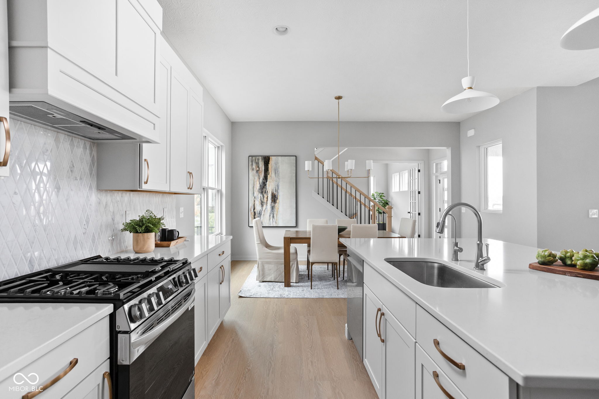 17334 Newton Main Street