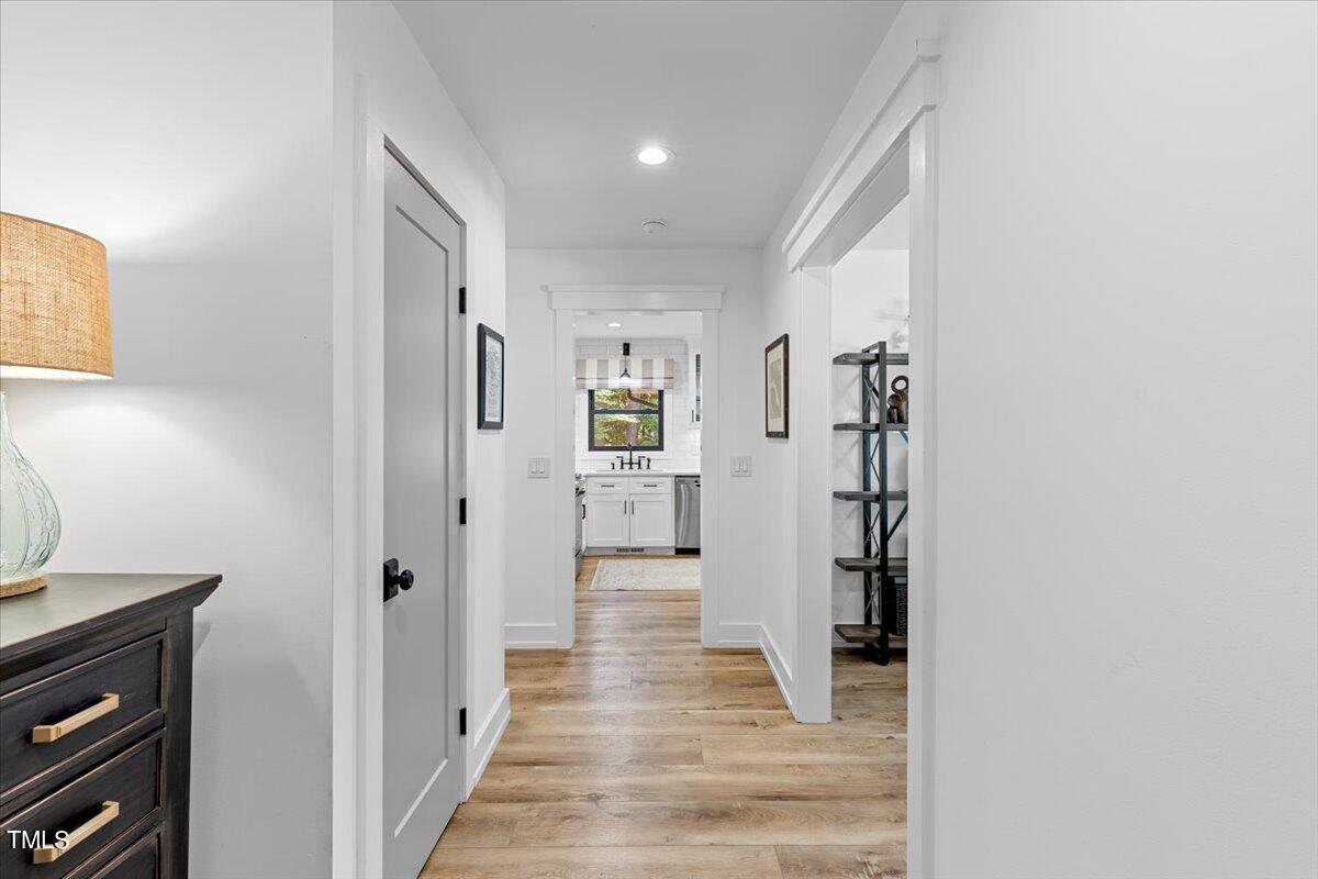 5700 Tully Court Court