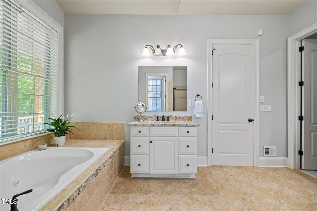 1104 Ladowick Lane Lane