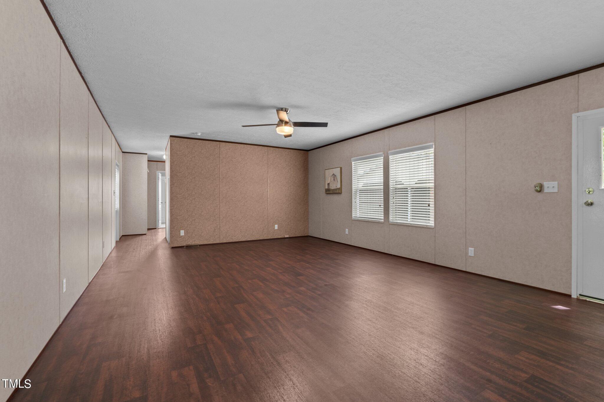 1997 Stricklands Crossroads Road