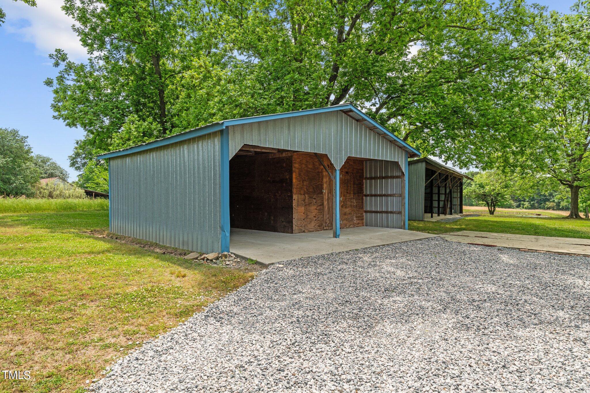 1997 Stricklands Crossroads Road