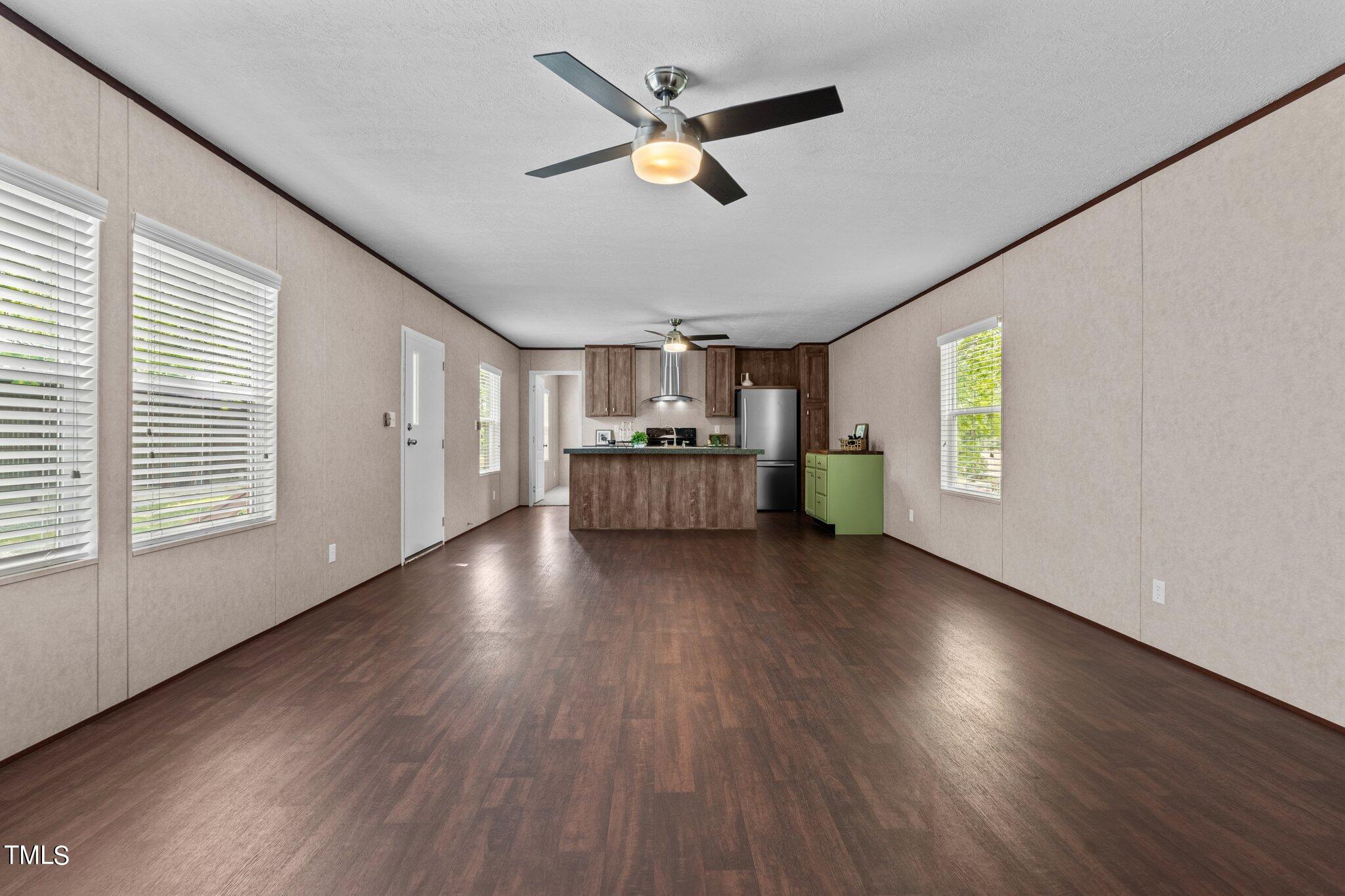 1997 Stricklands Crossroads Road