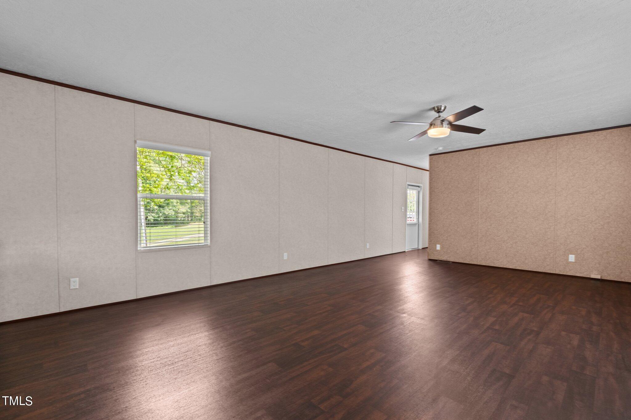 1997 Stricklands Crossroads Road