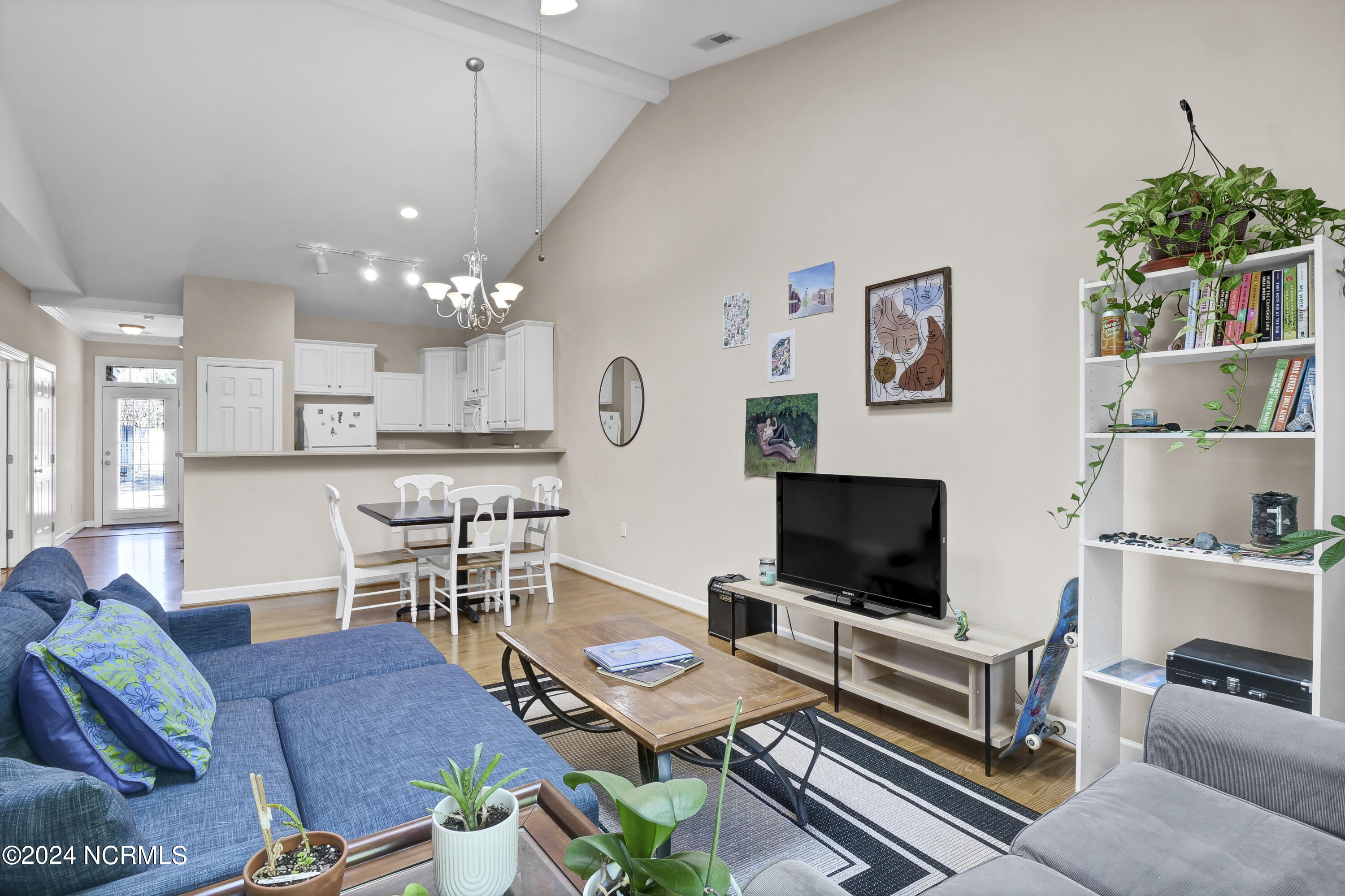 5128 Christian Drive