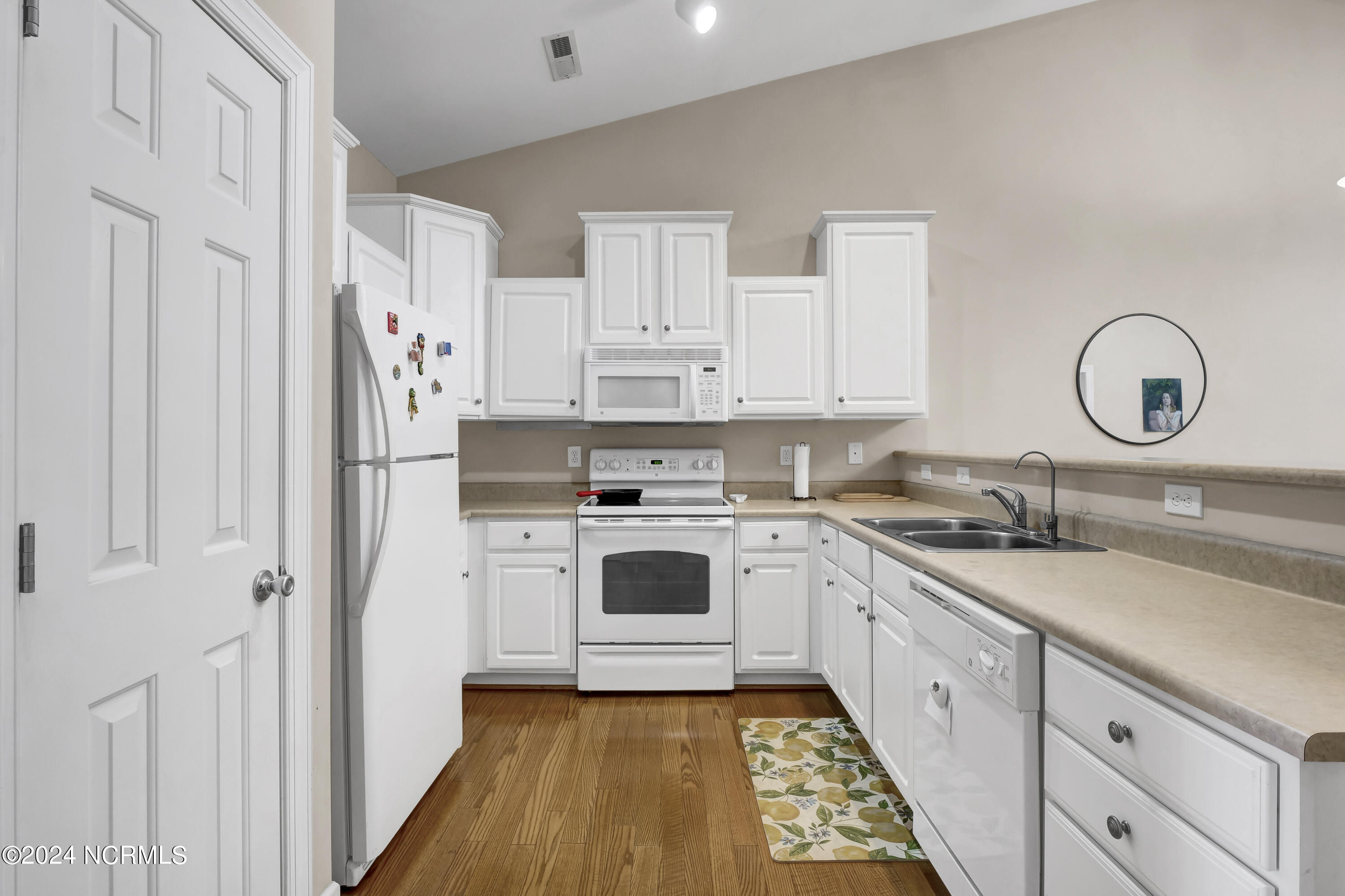 5128 Christian Drive