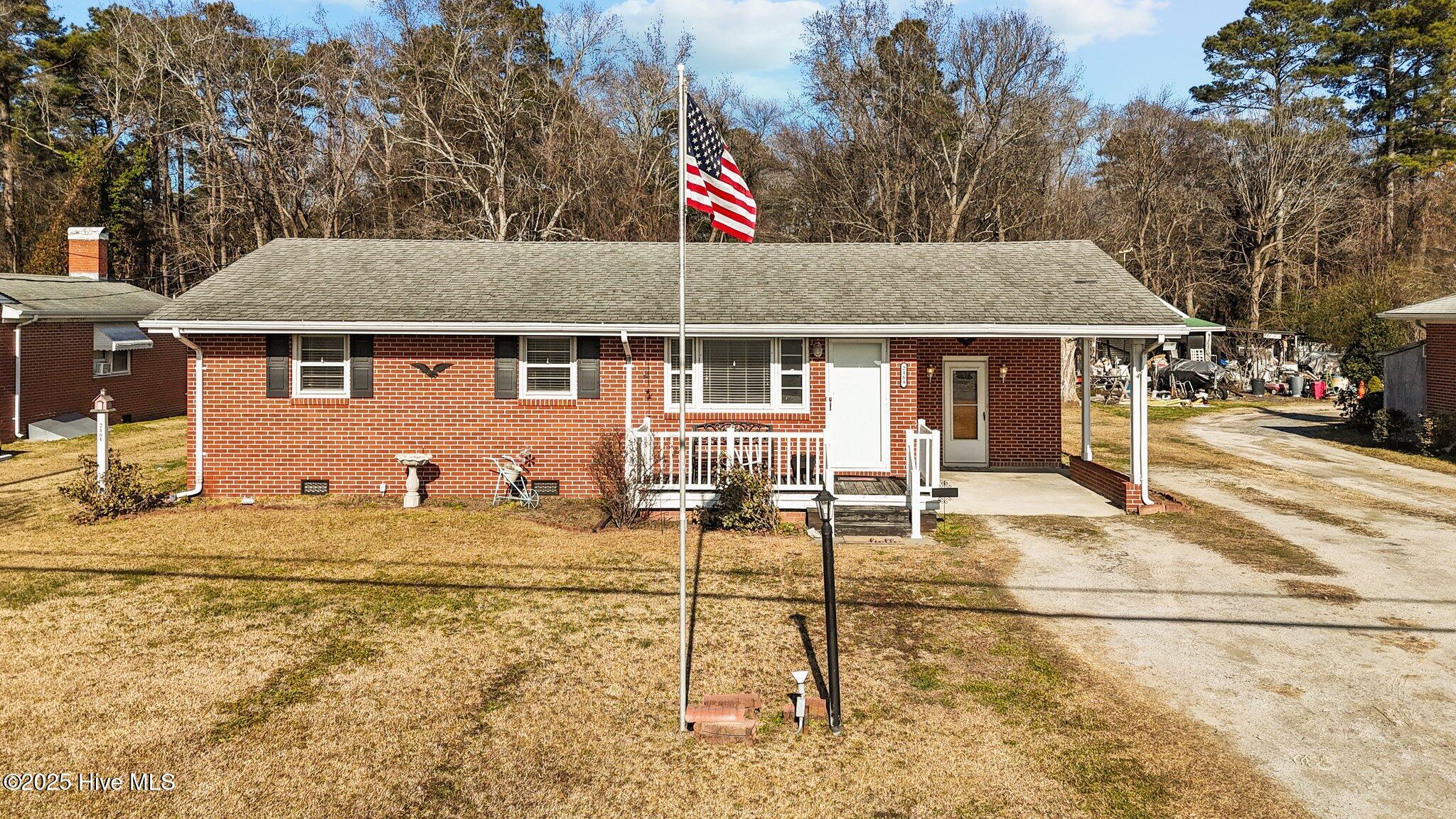 2484 Hull Road