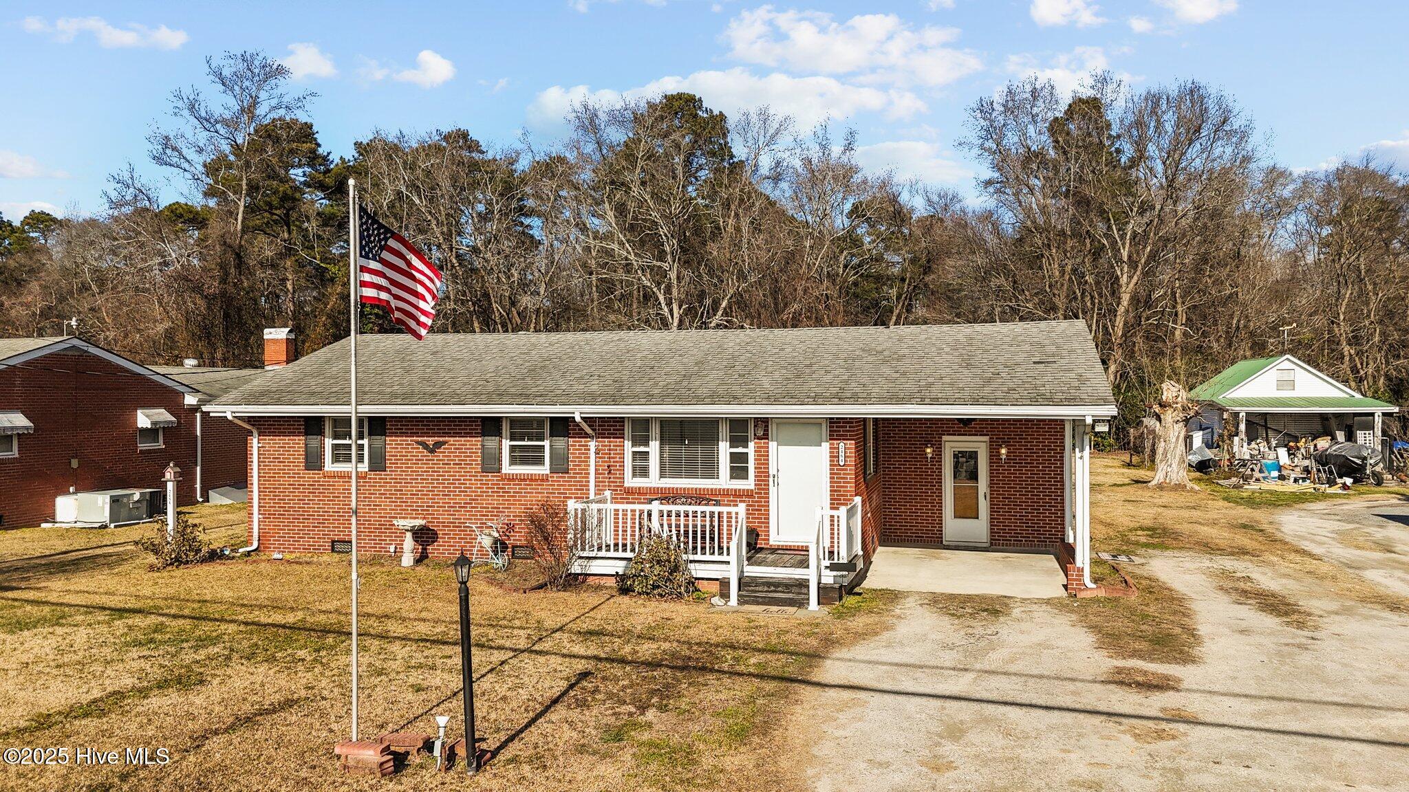 2484 Hull Road