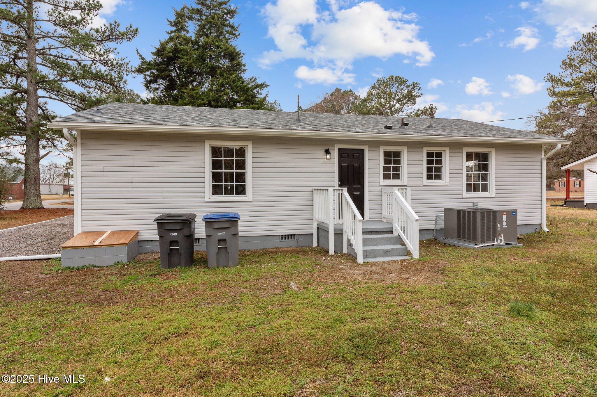 213 Viverette Avenue