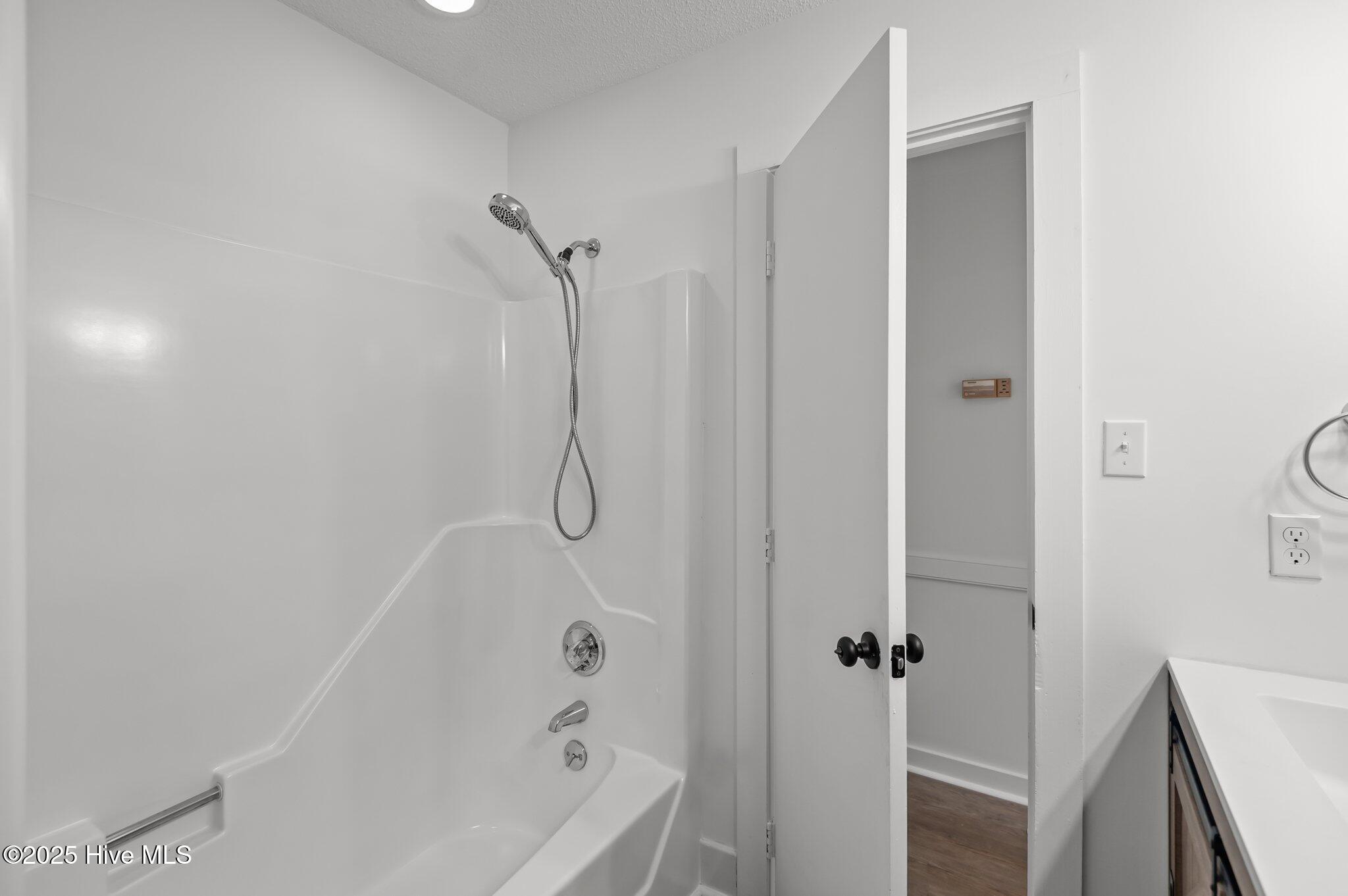 1412 Brookmeade Court