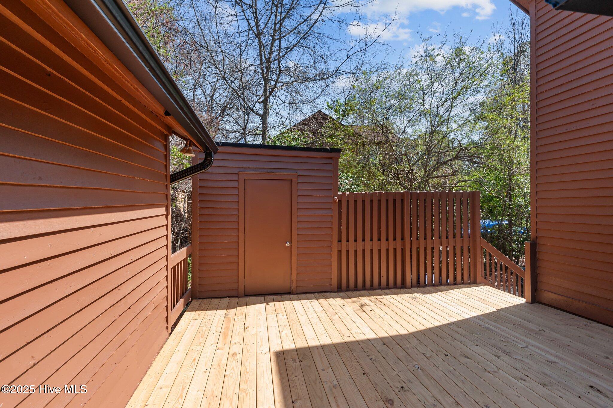 1412 Brookmeade Court