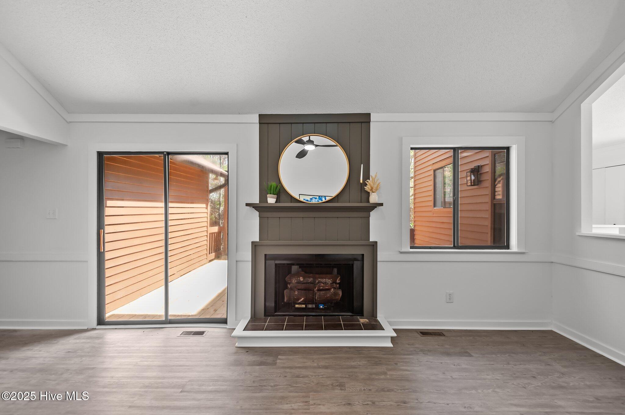 1412 Brookmeade Court