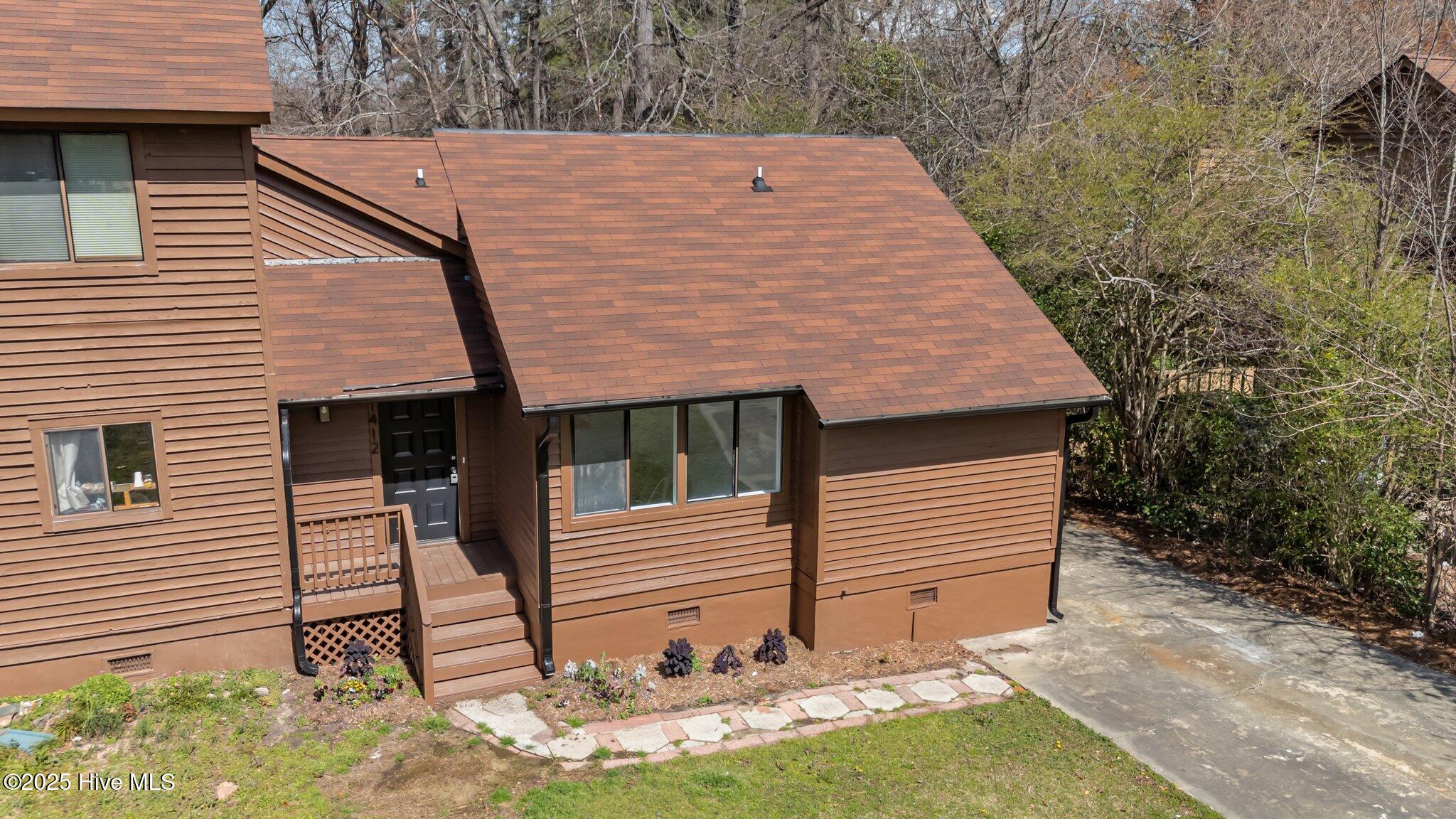 1412 Brookmeade Court
