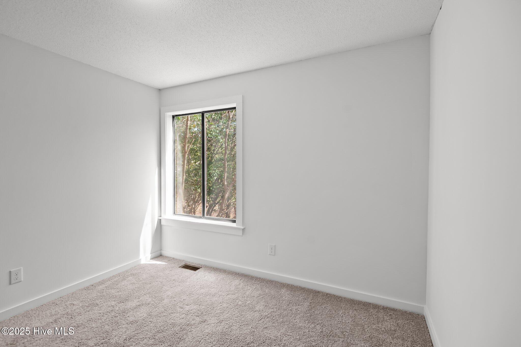 1412 Brookmeade Court