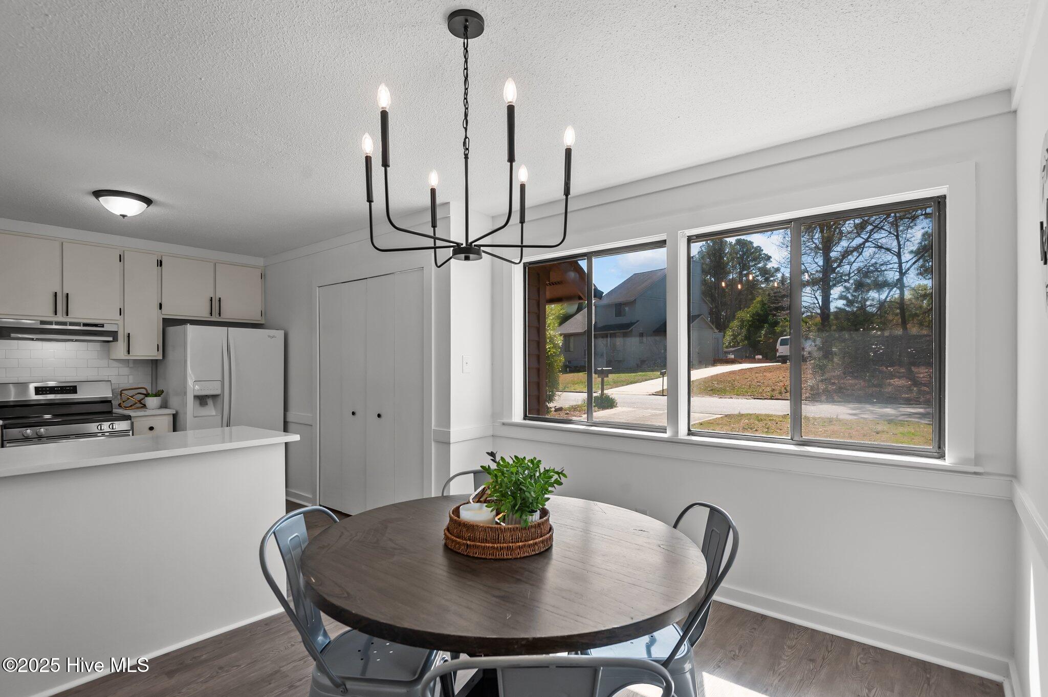 1412 Brookmeade Court