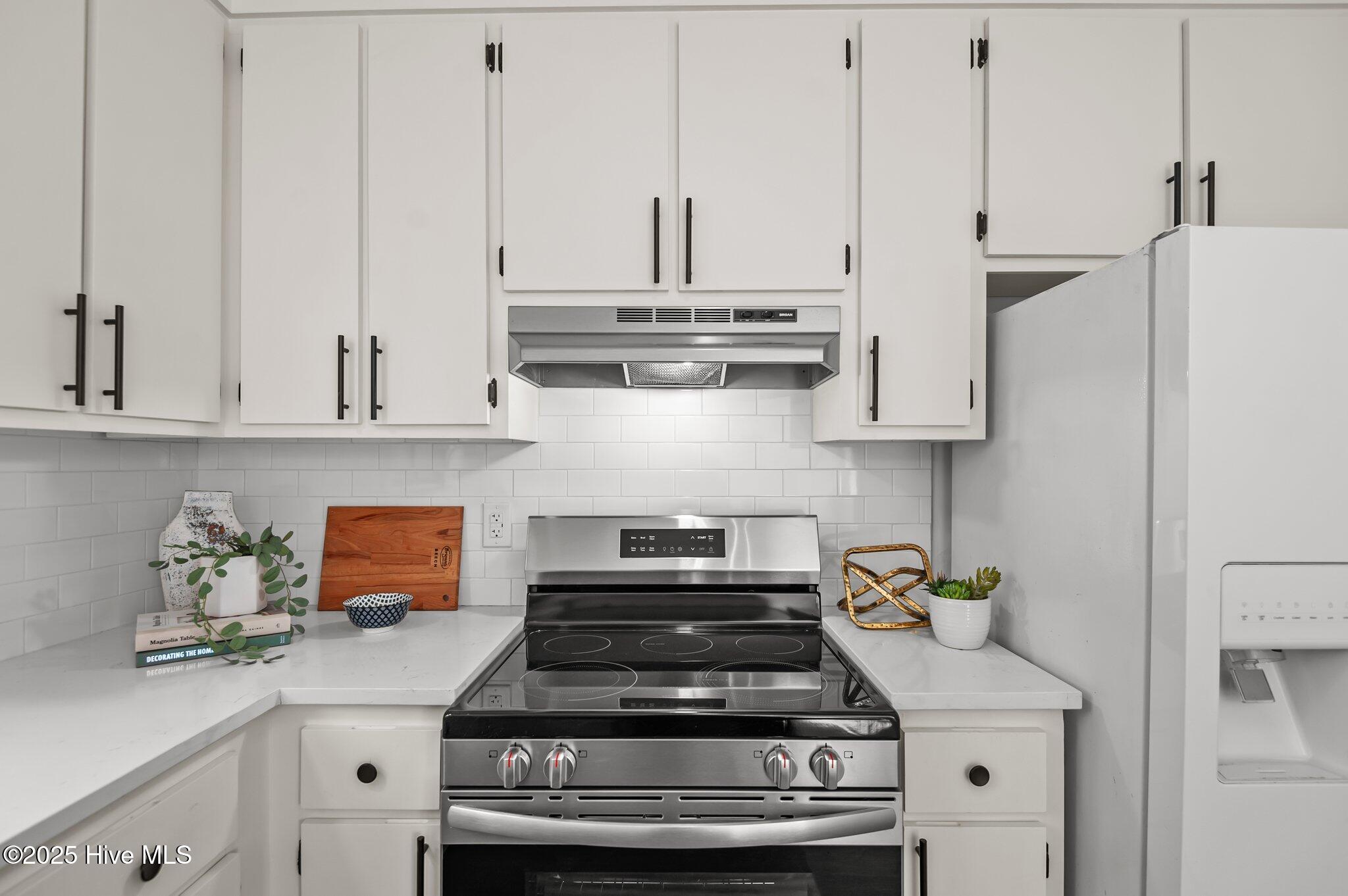 1412 Brookmeade Court