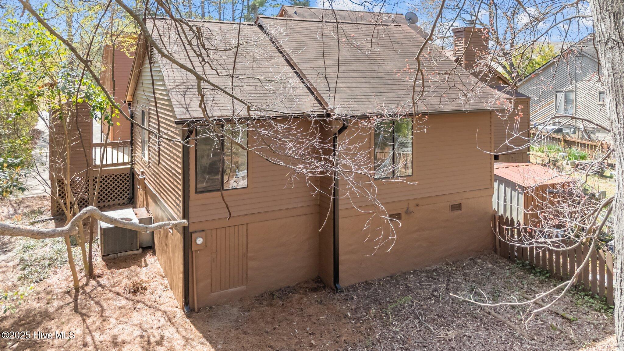 1412 Brookmeade Court