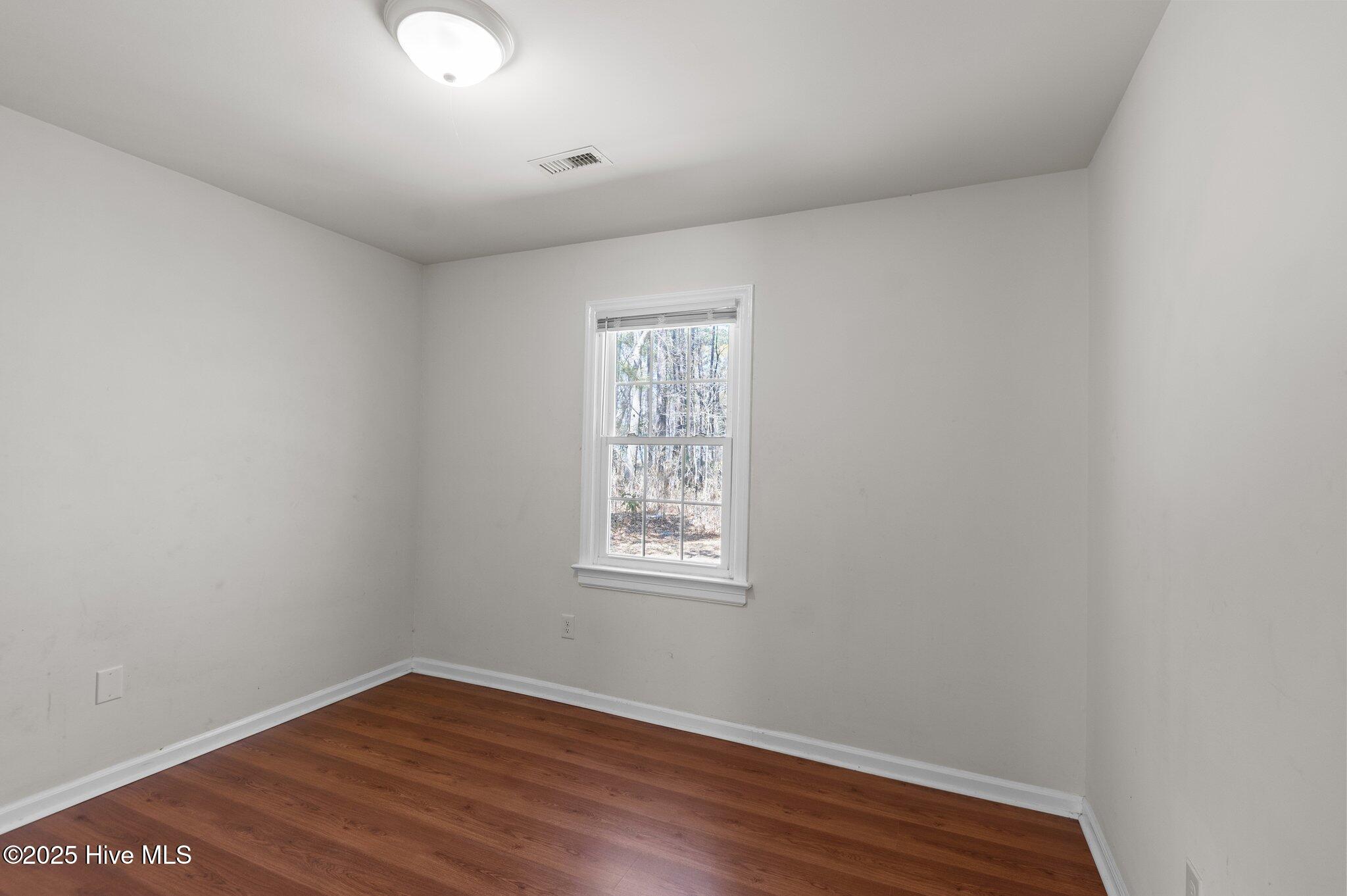 1803 Ruffleleaf Circle