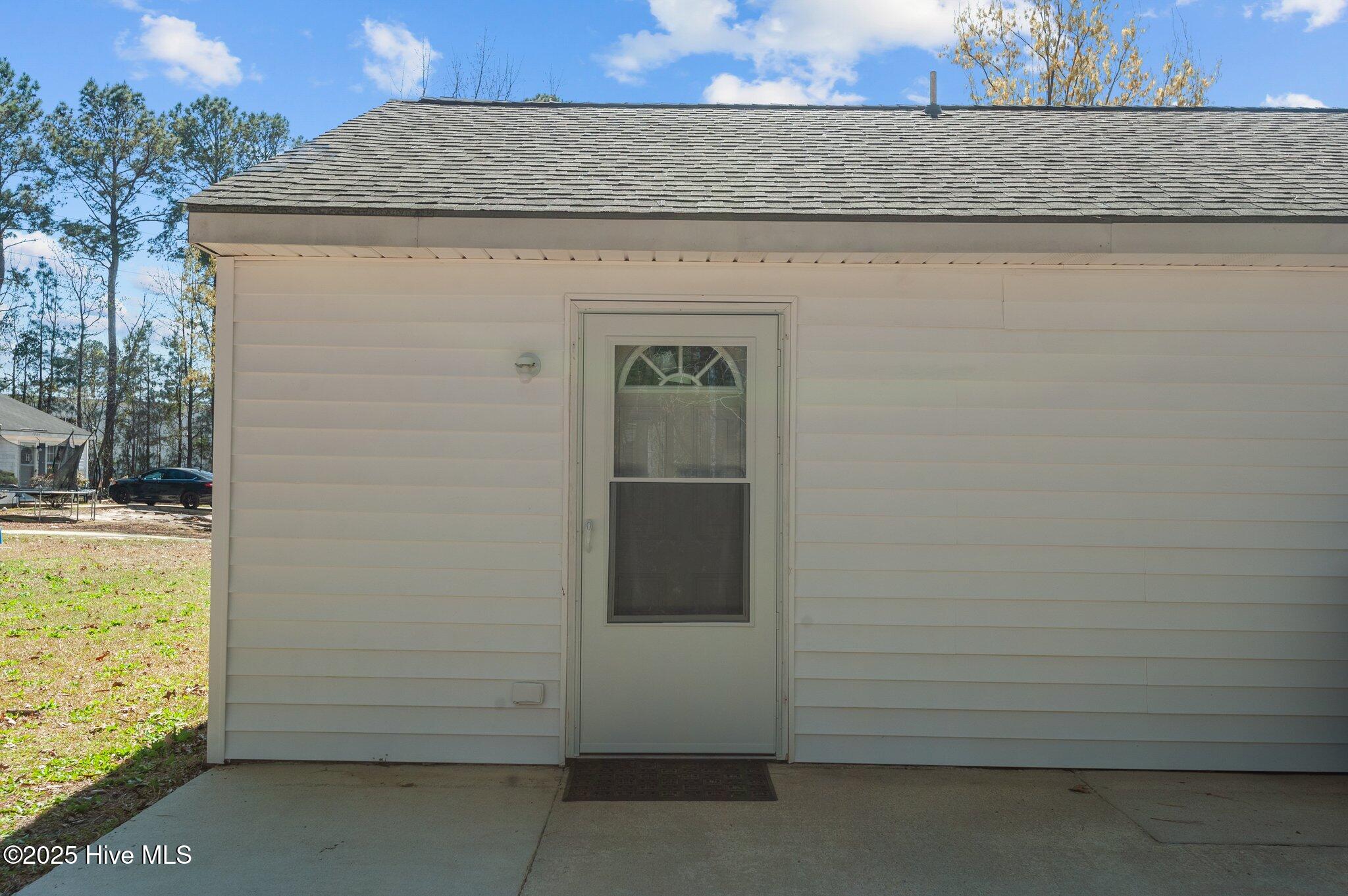 1803 Ruffleleaf Circle