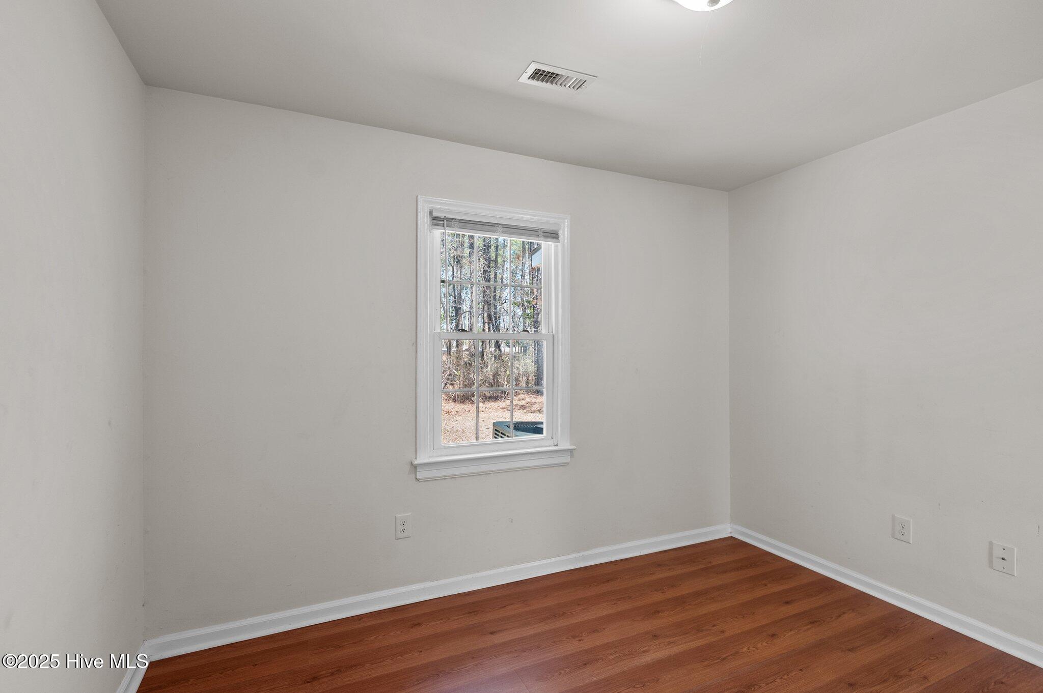 1803 Ruffleleaf Circle