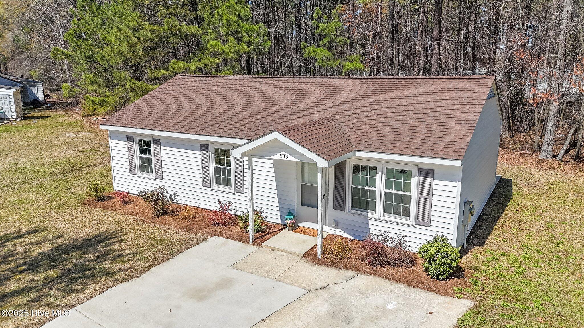 1803 Ruffleleaf Circle