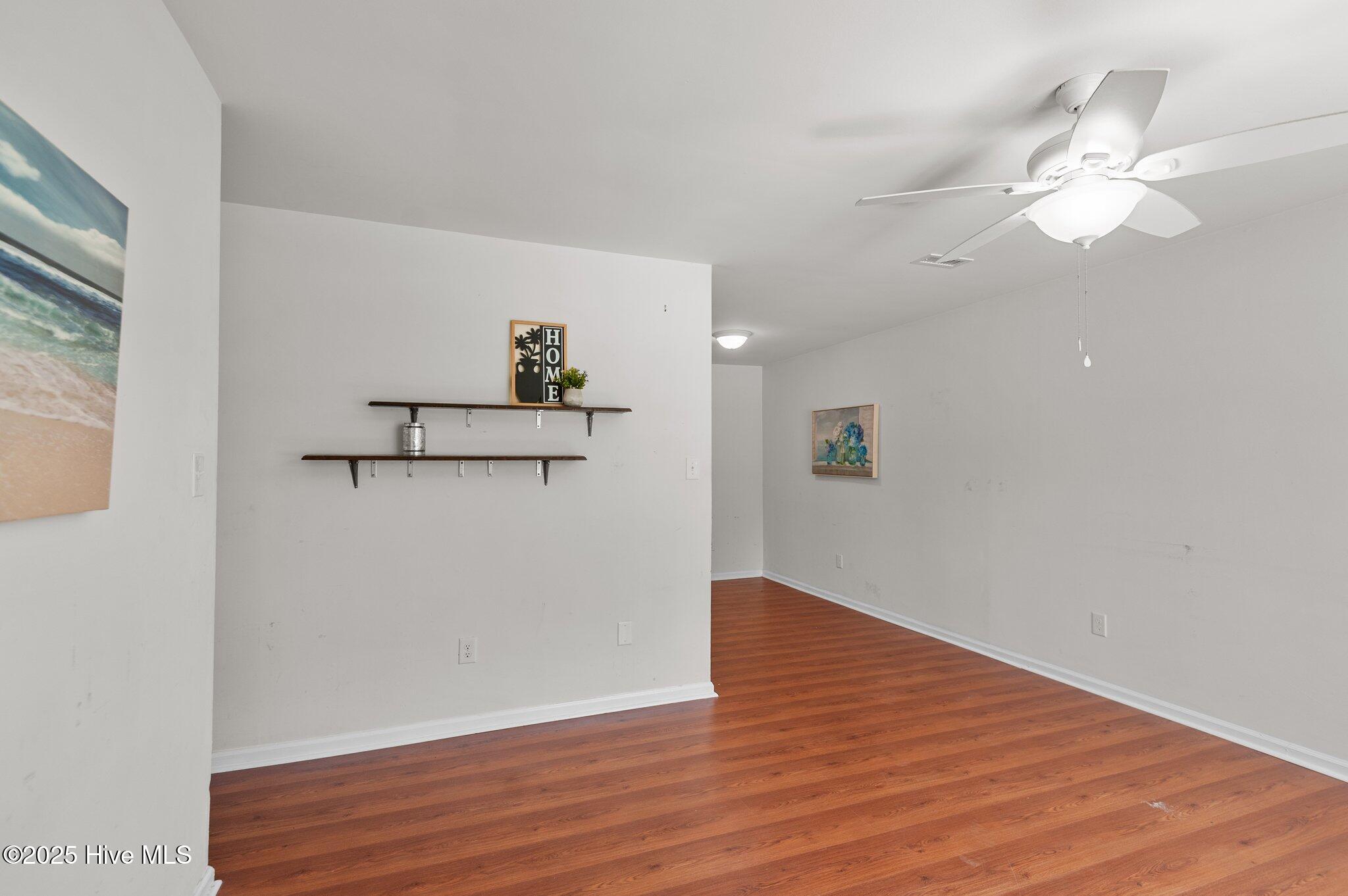 1803 Ruffleleaf Circle