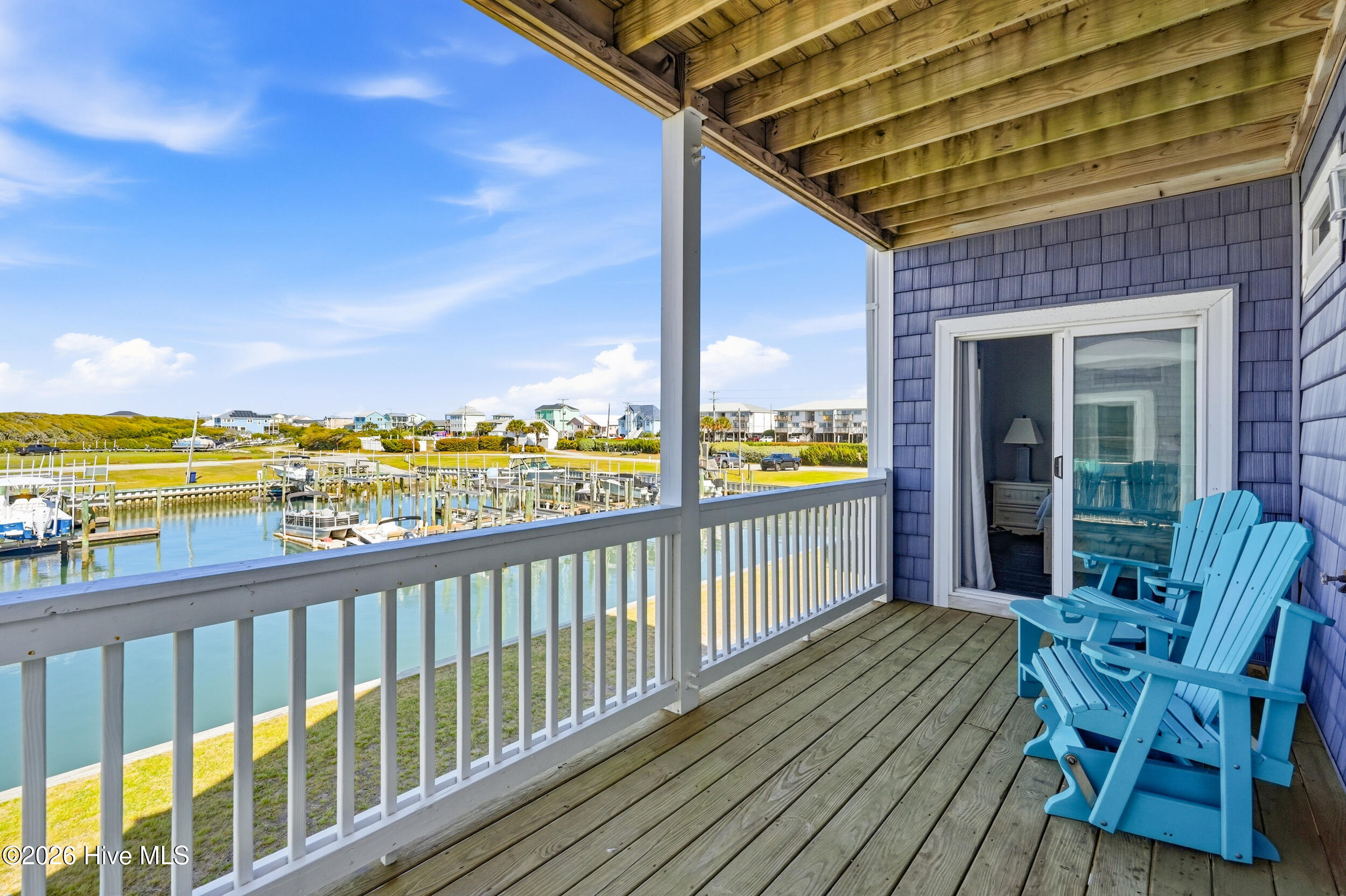 926 Observation Lane