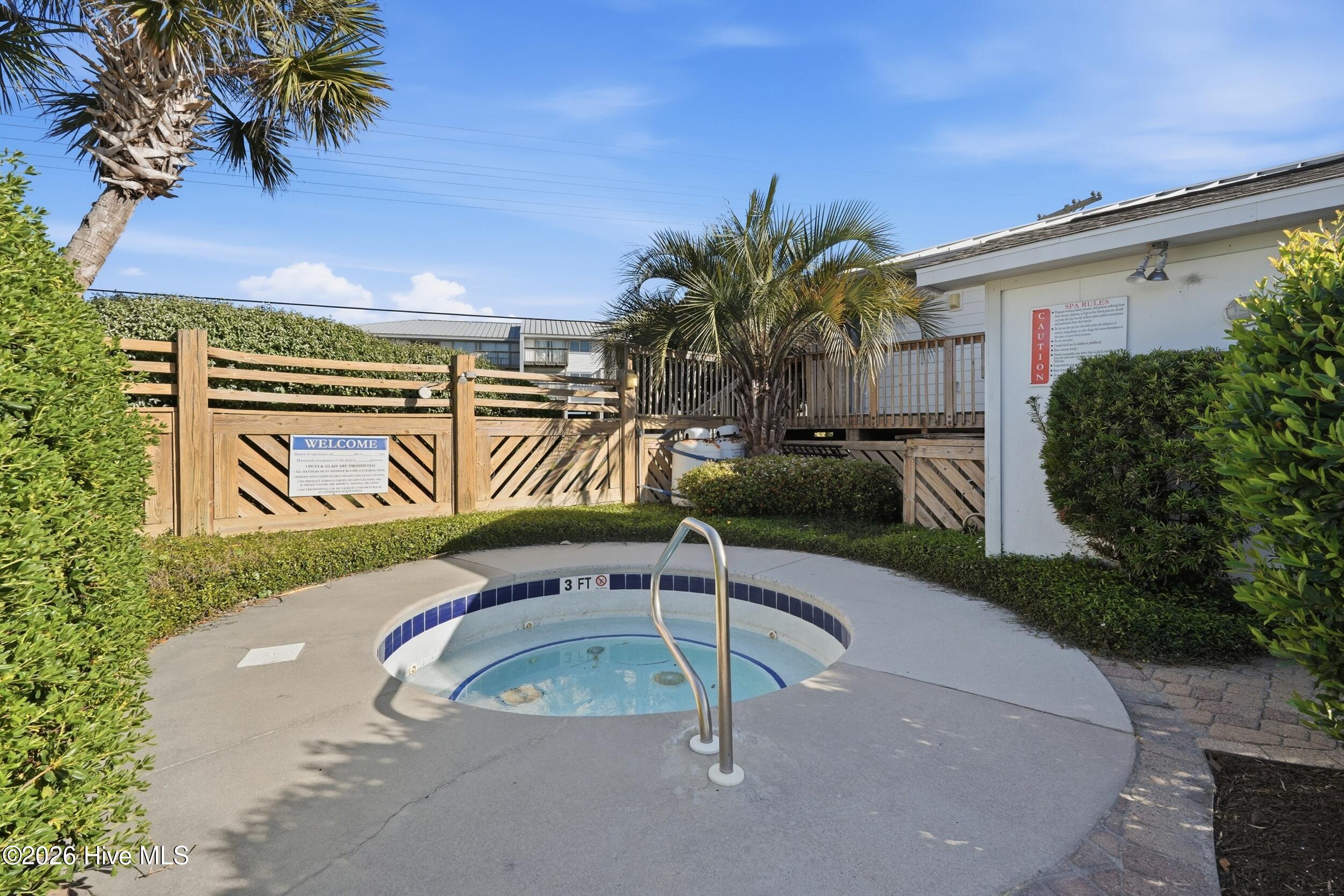 926 Observation Lane