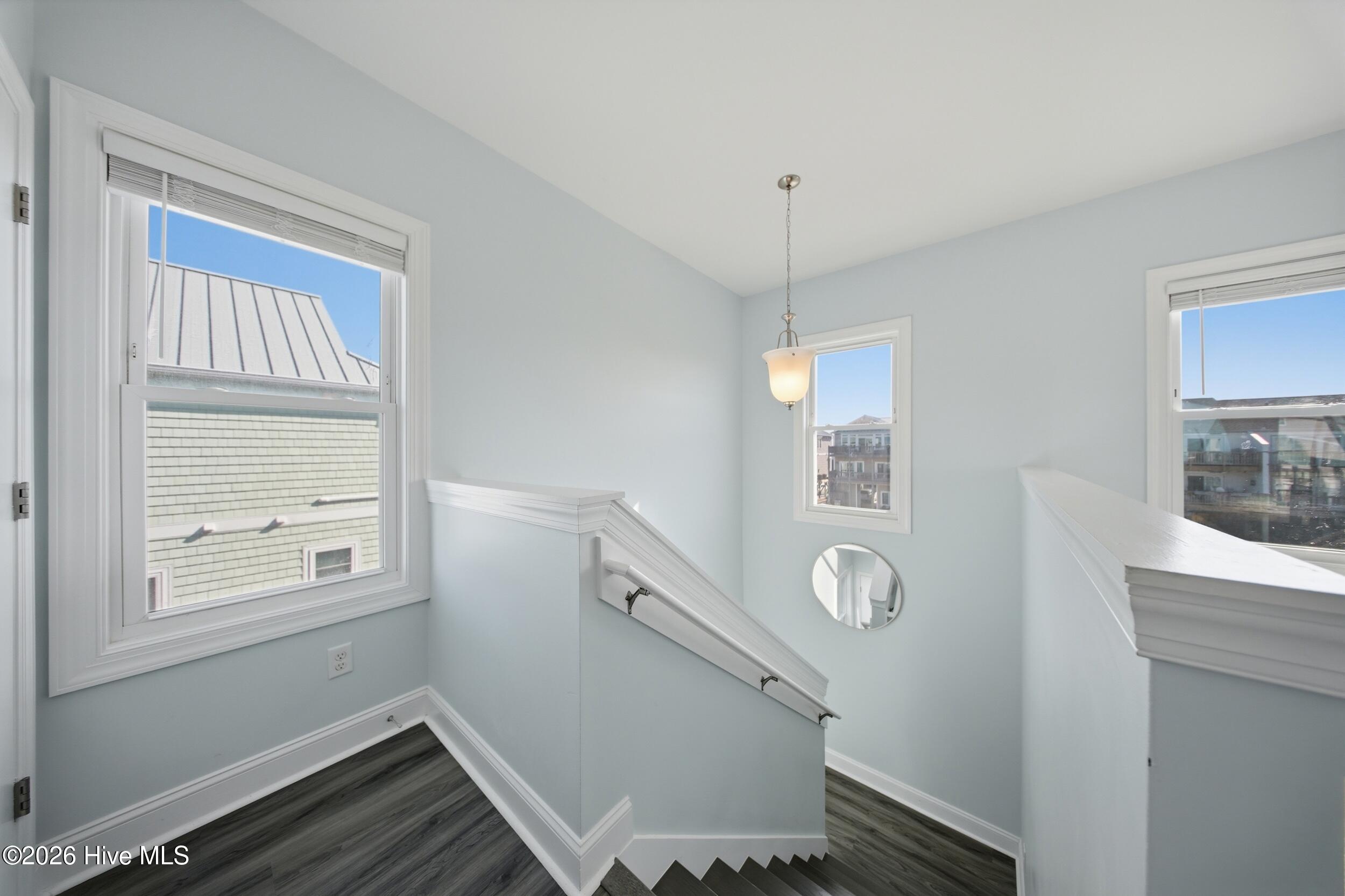 926 Observation Lane