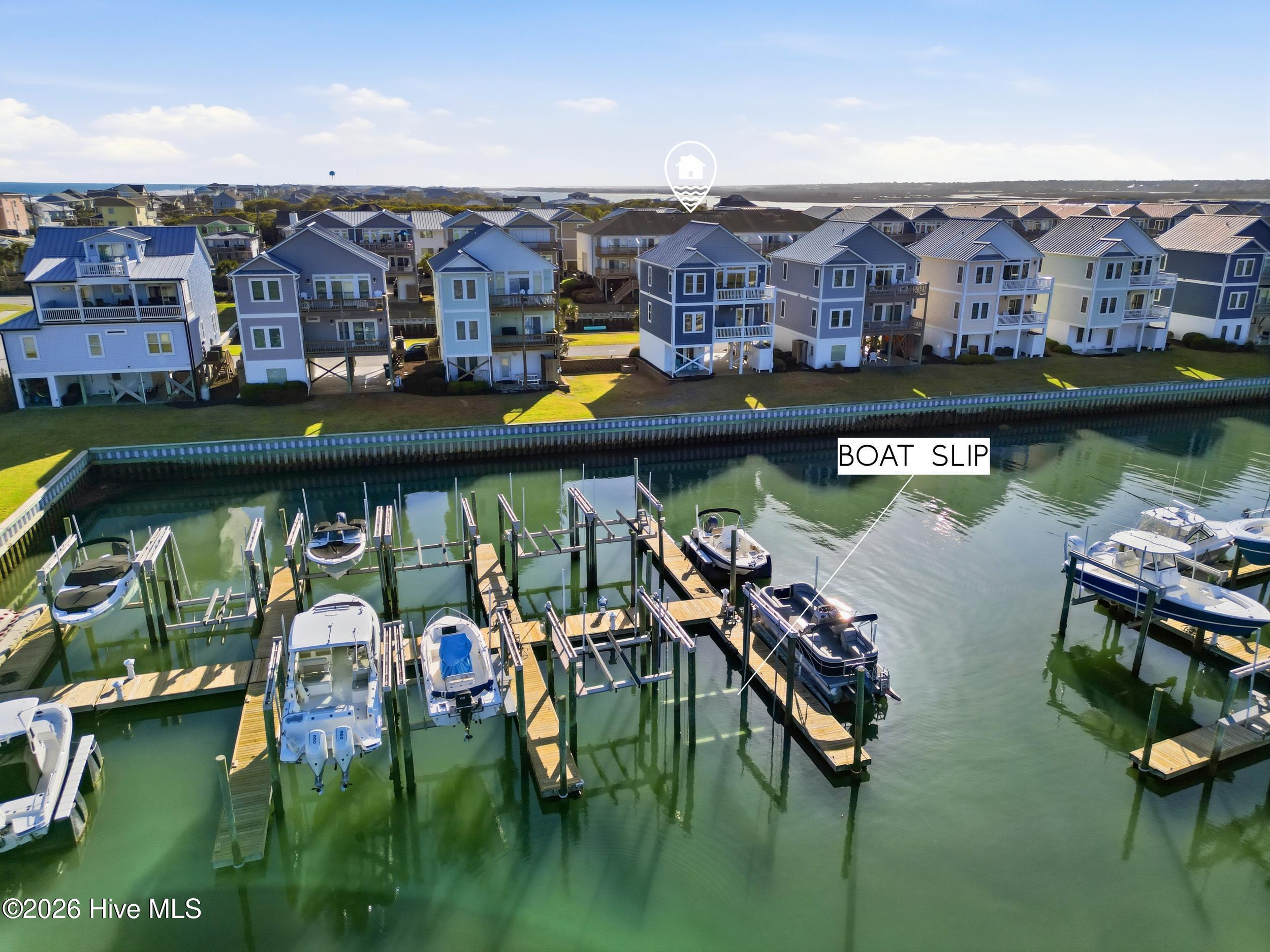 926 Observation Lane