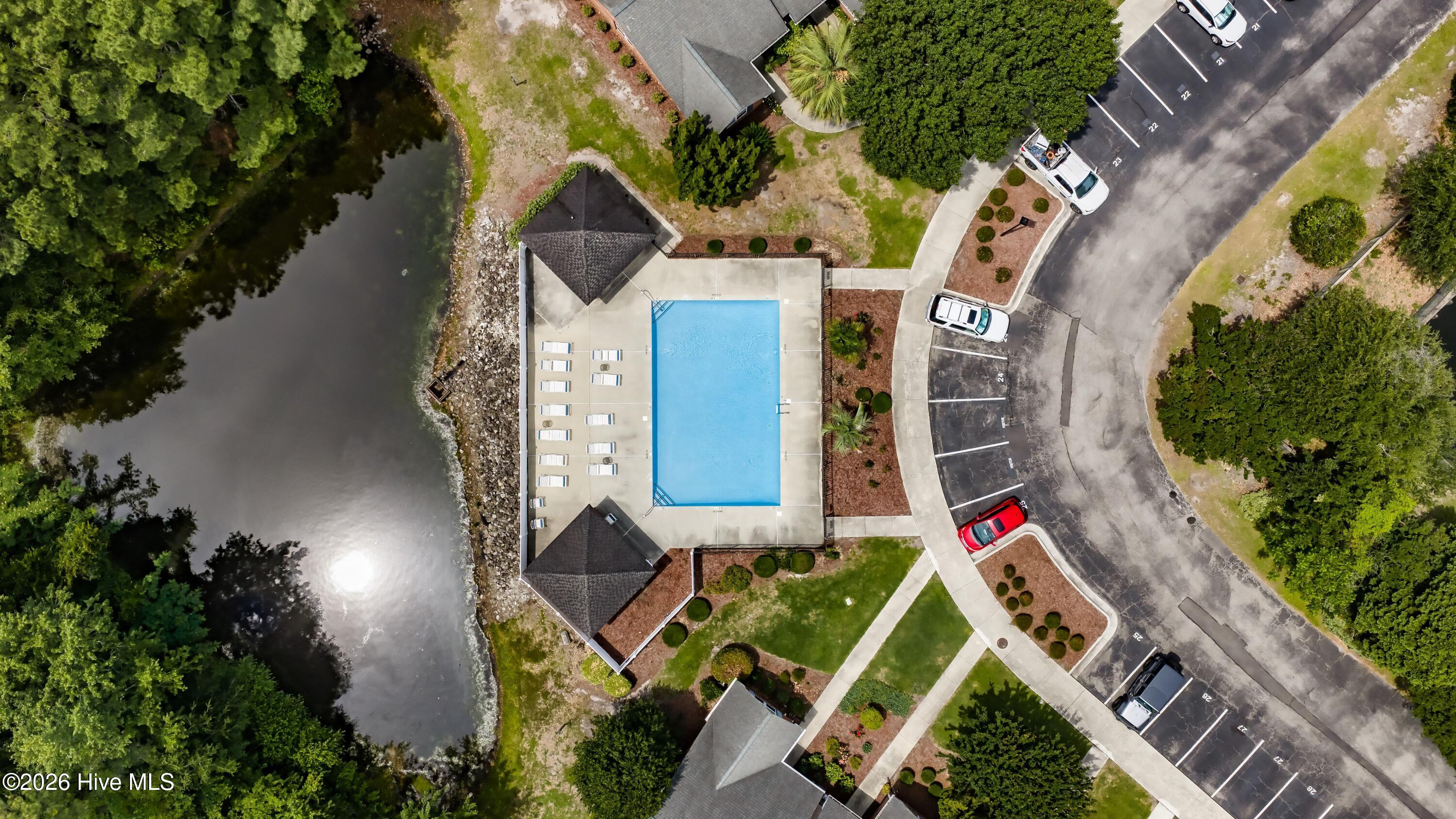1600 Sturdivant Drive Apt 15